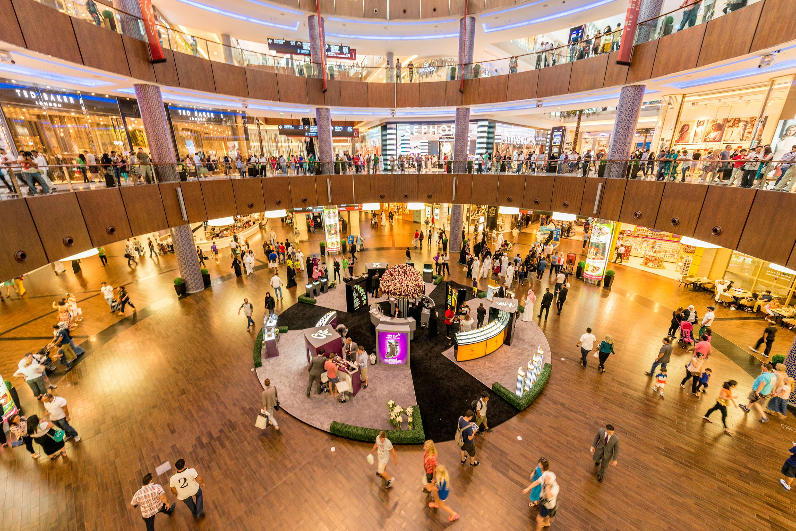 The Dubai Mall has more than 1200 shops