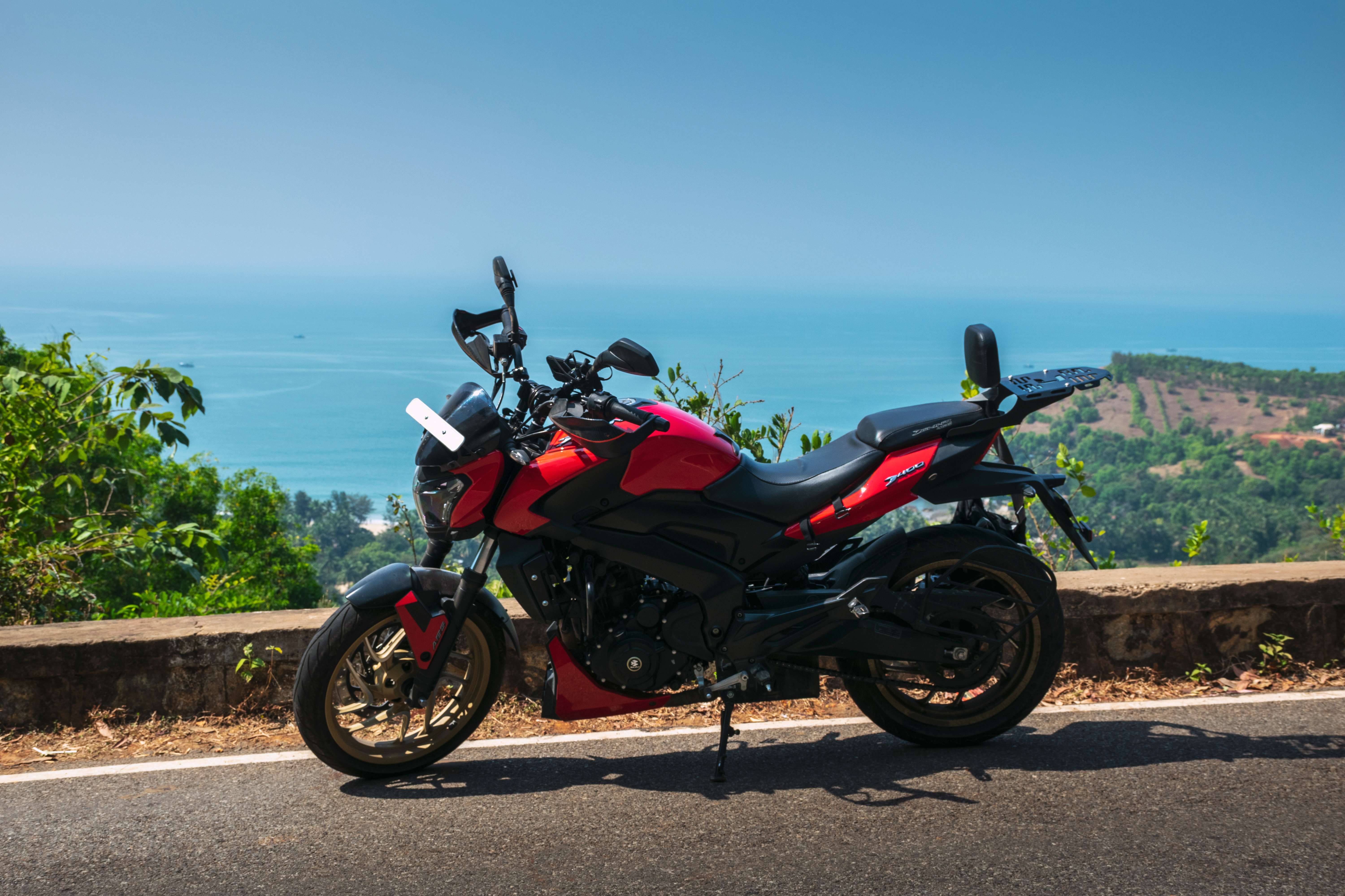 Bajaj Dominar 400