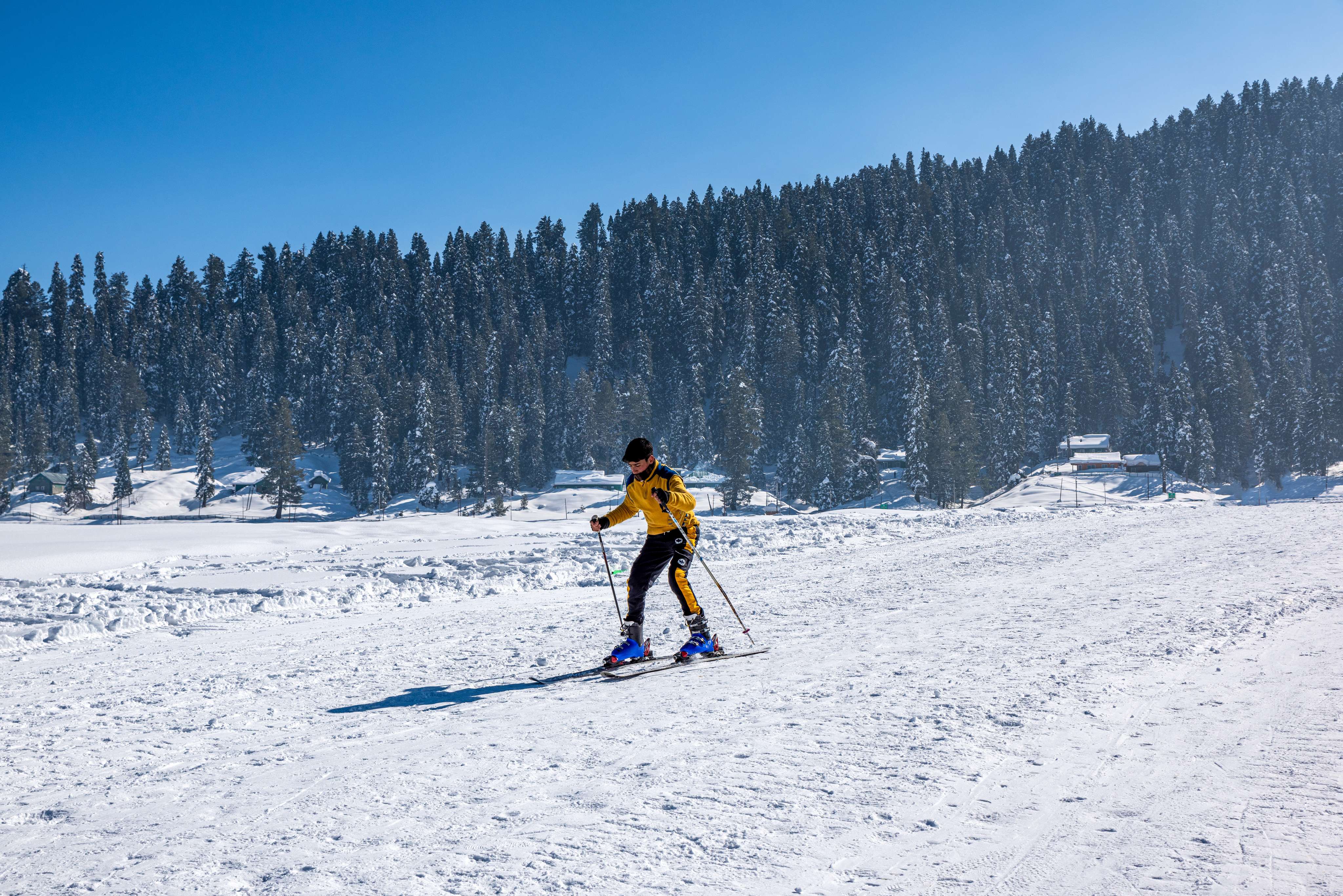 Skiing In Gulmarg