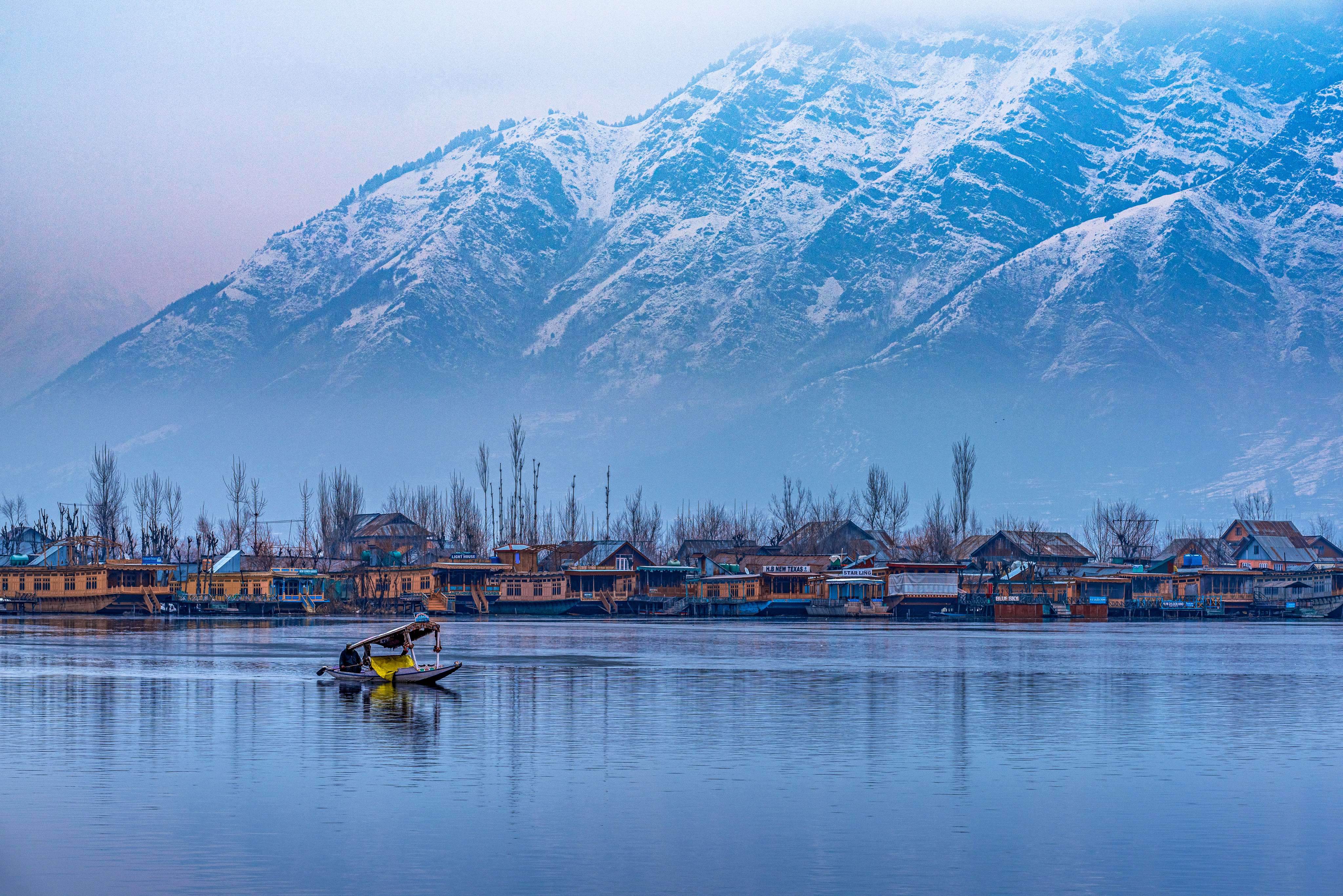 Dal Lake