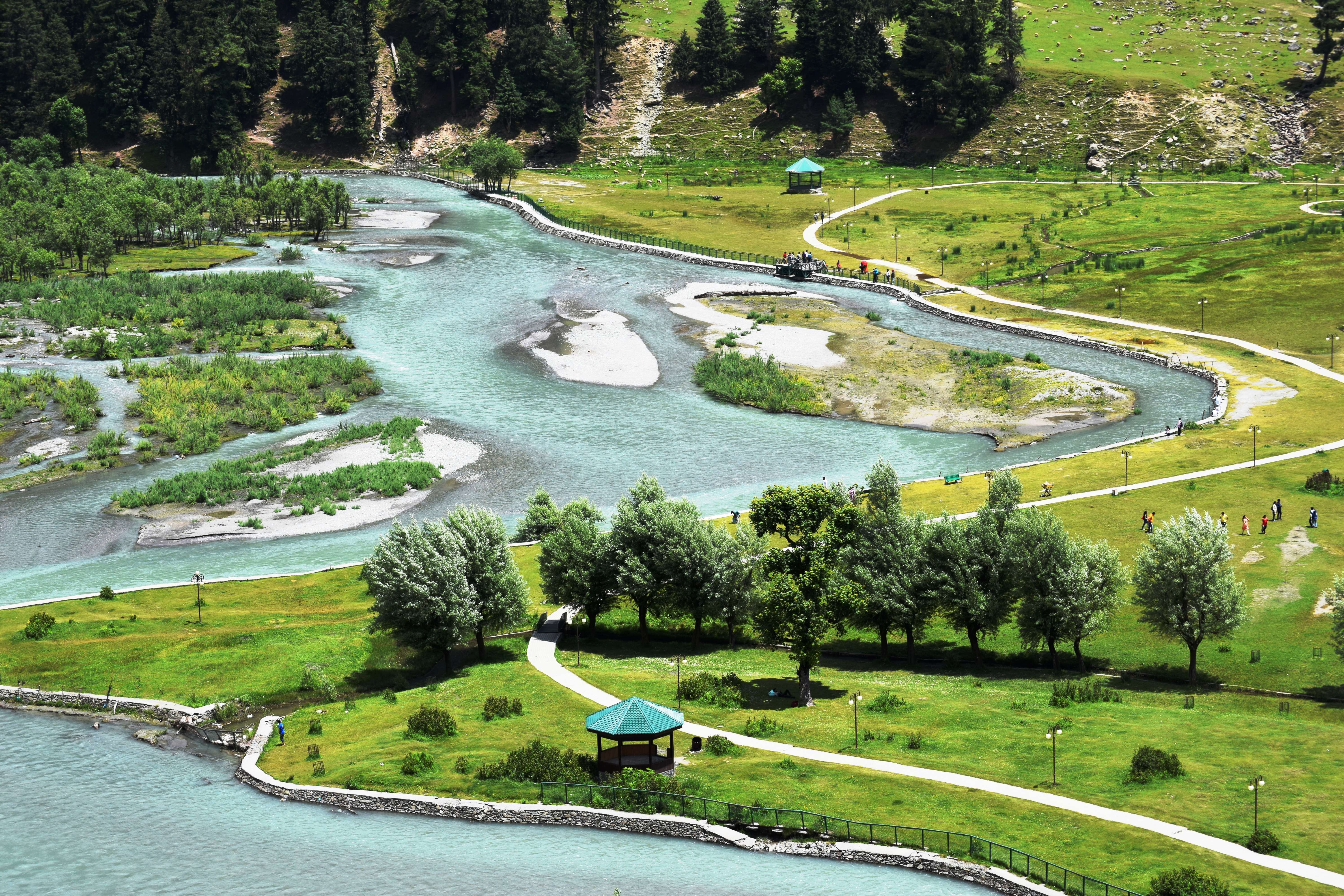 Betaab Valley