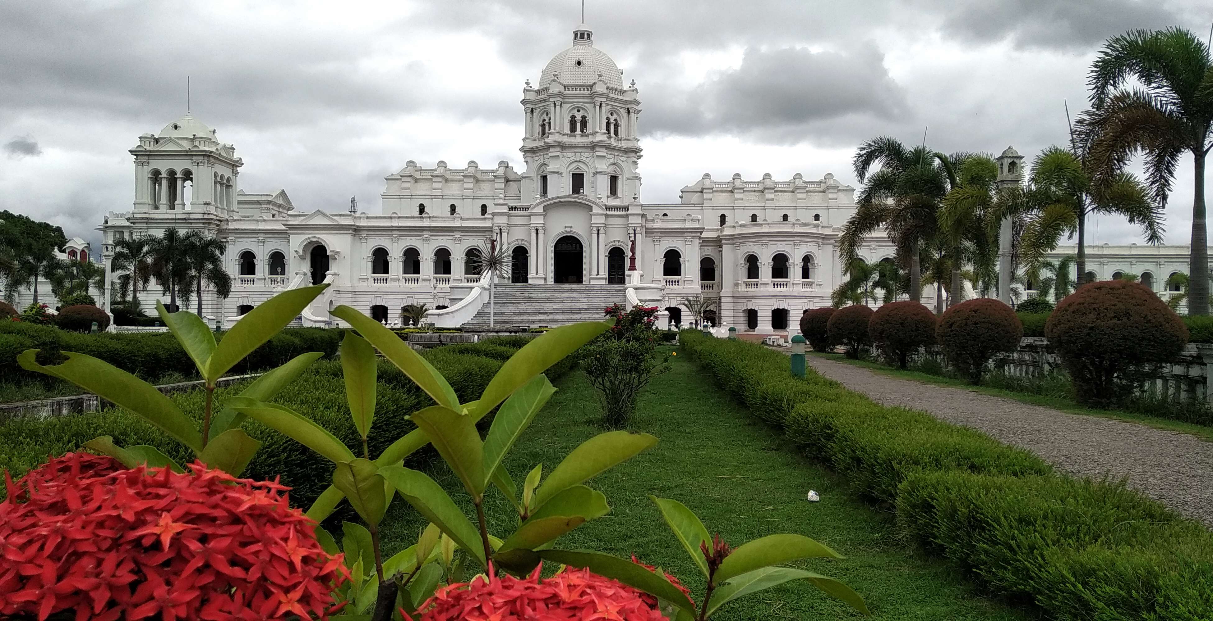 Ujjayanta Palace