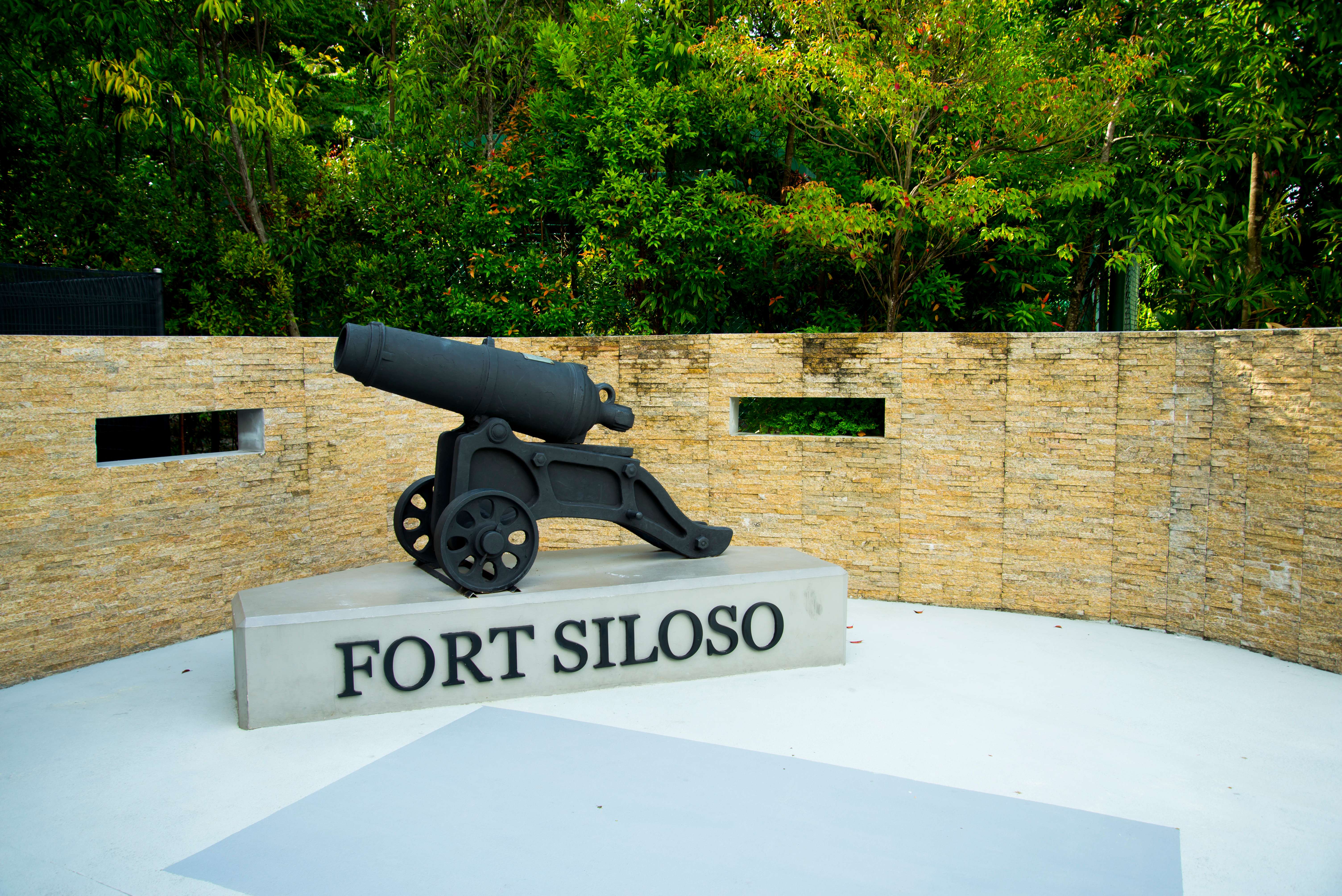  Know Singapore's history at Fort Siloso