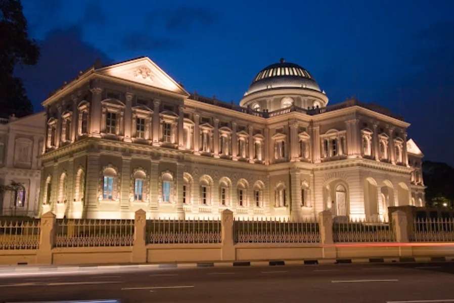 Go to National Museum of Singapore