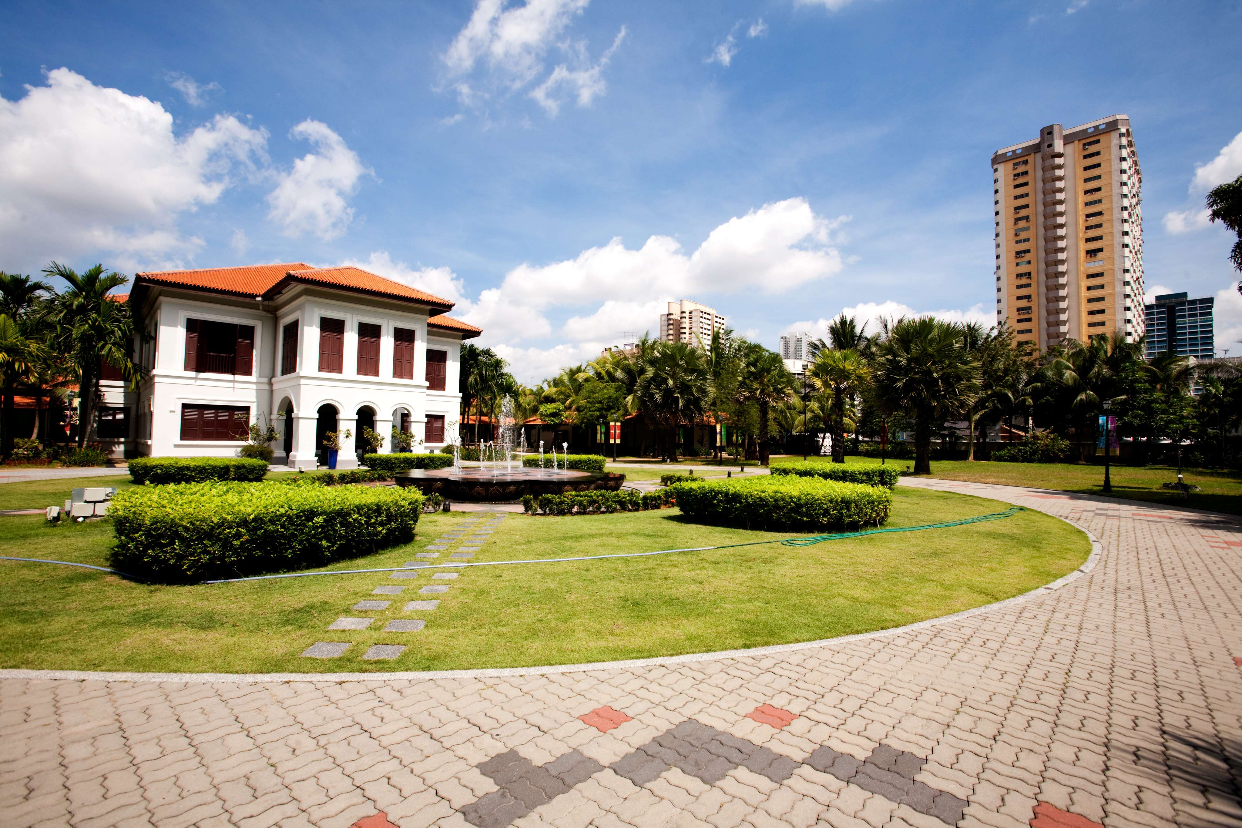 Experience Some Historical Wonders- Malay Heritage Centre