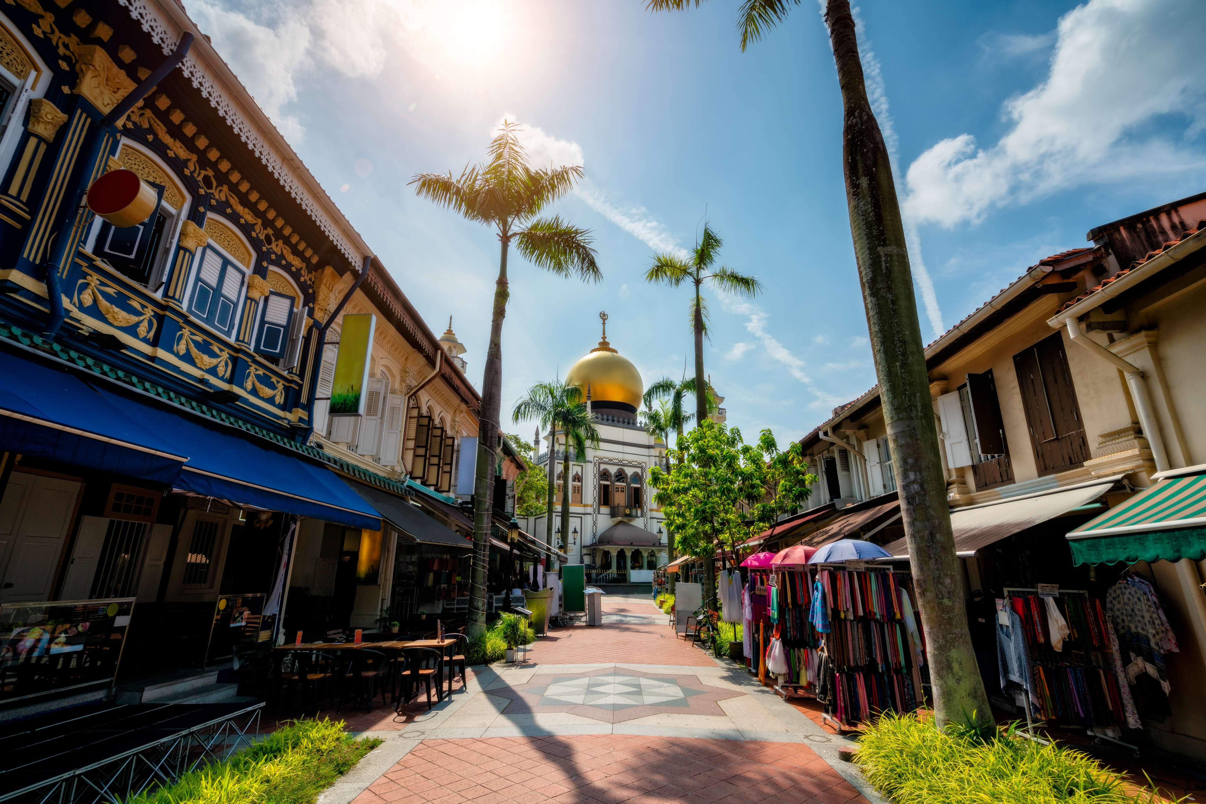 Take a Walk Around at Arab Street 
