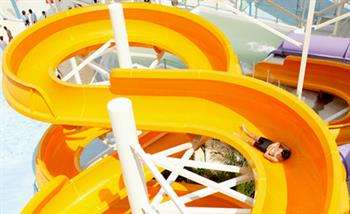 The Water Works Giant Spinning Water Slide