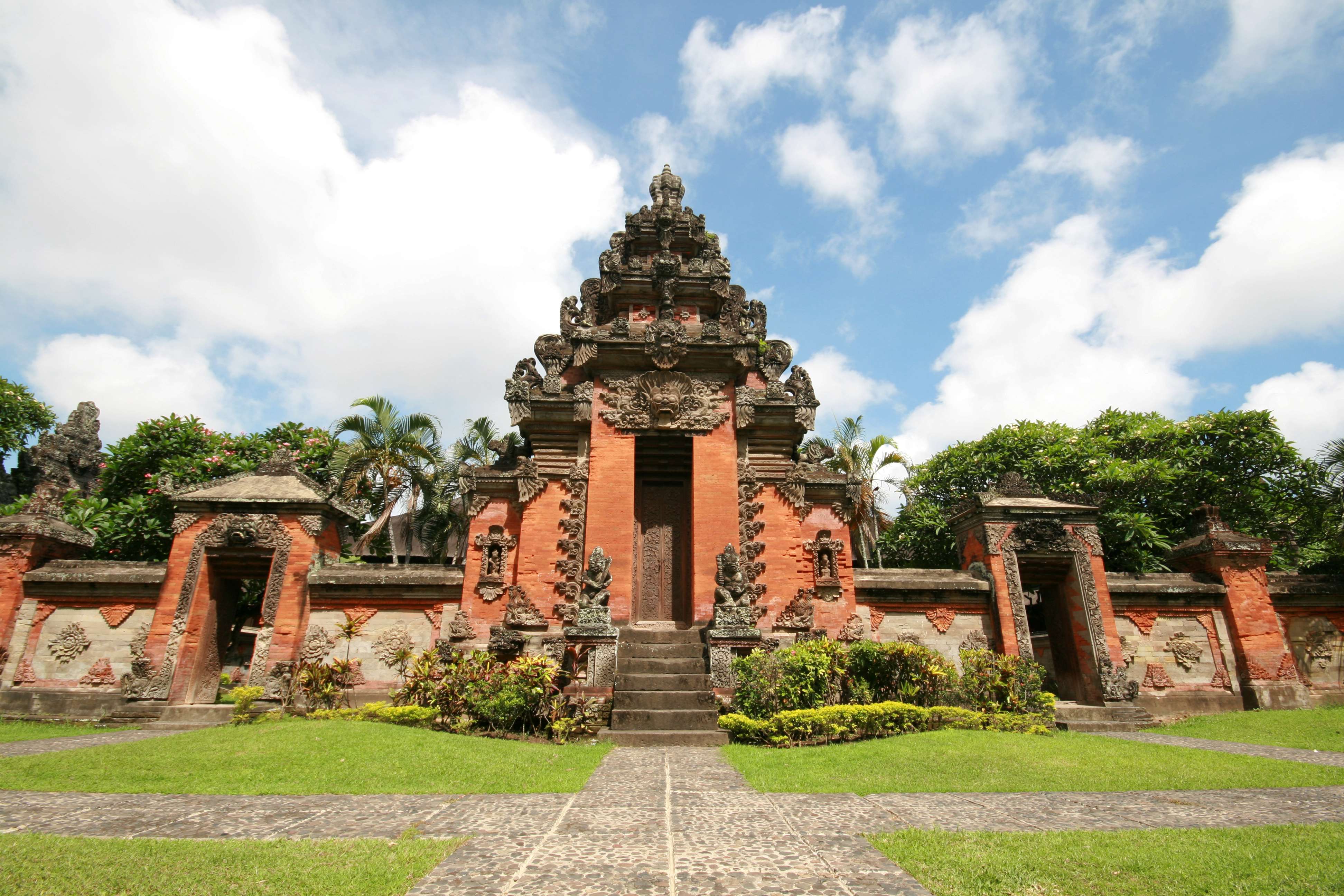 Visit Museum Negeri Propinsi Bali