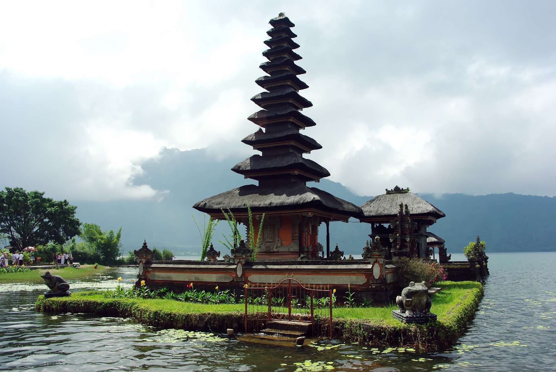 Pura Ulun Danu Bratan temple