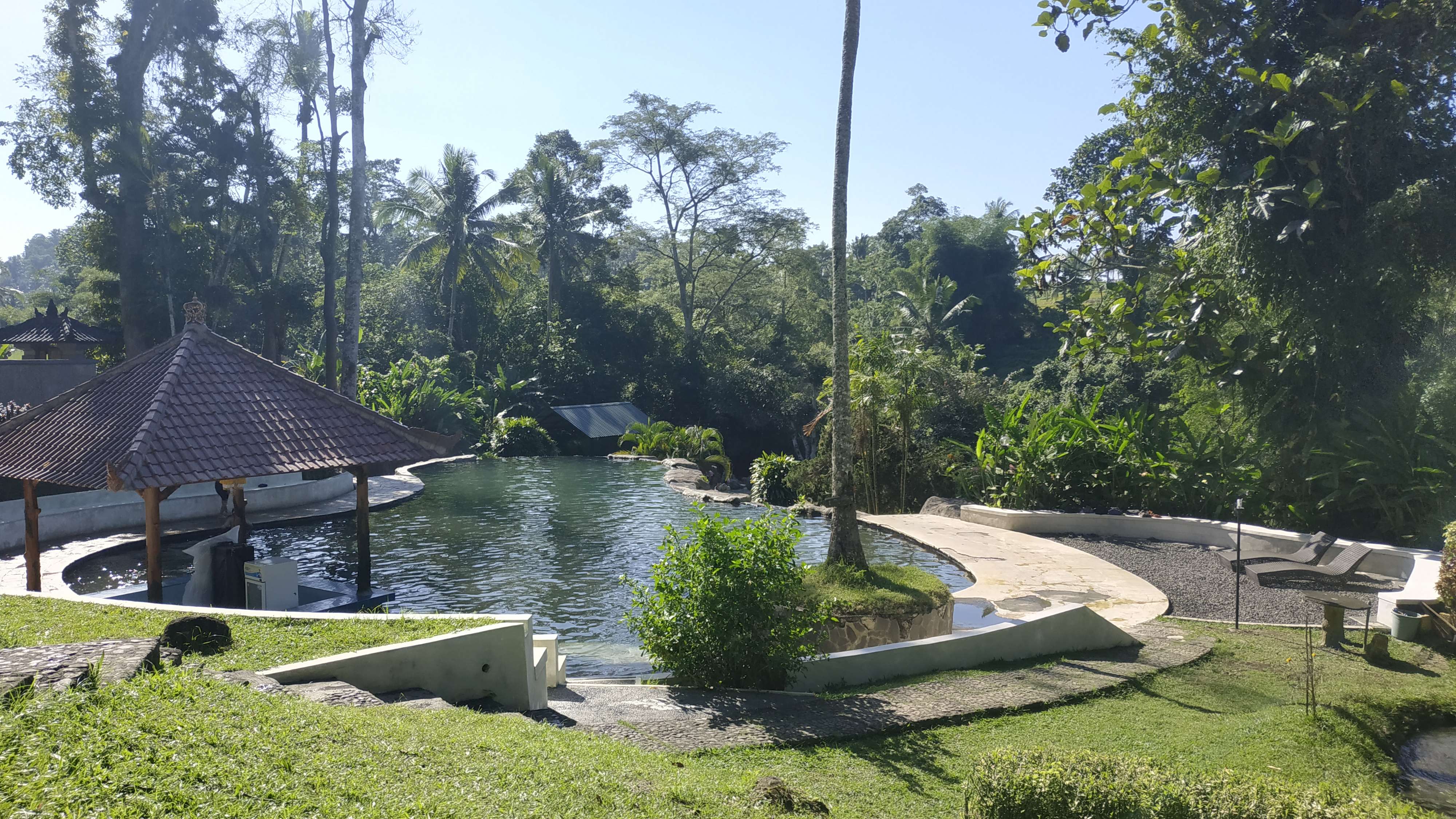 Penatahan Hot Spring
