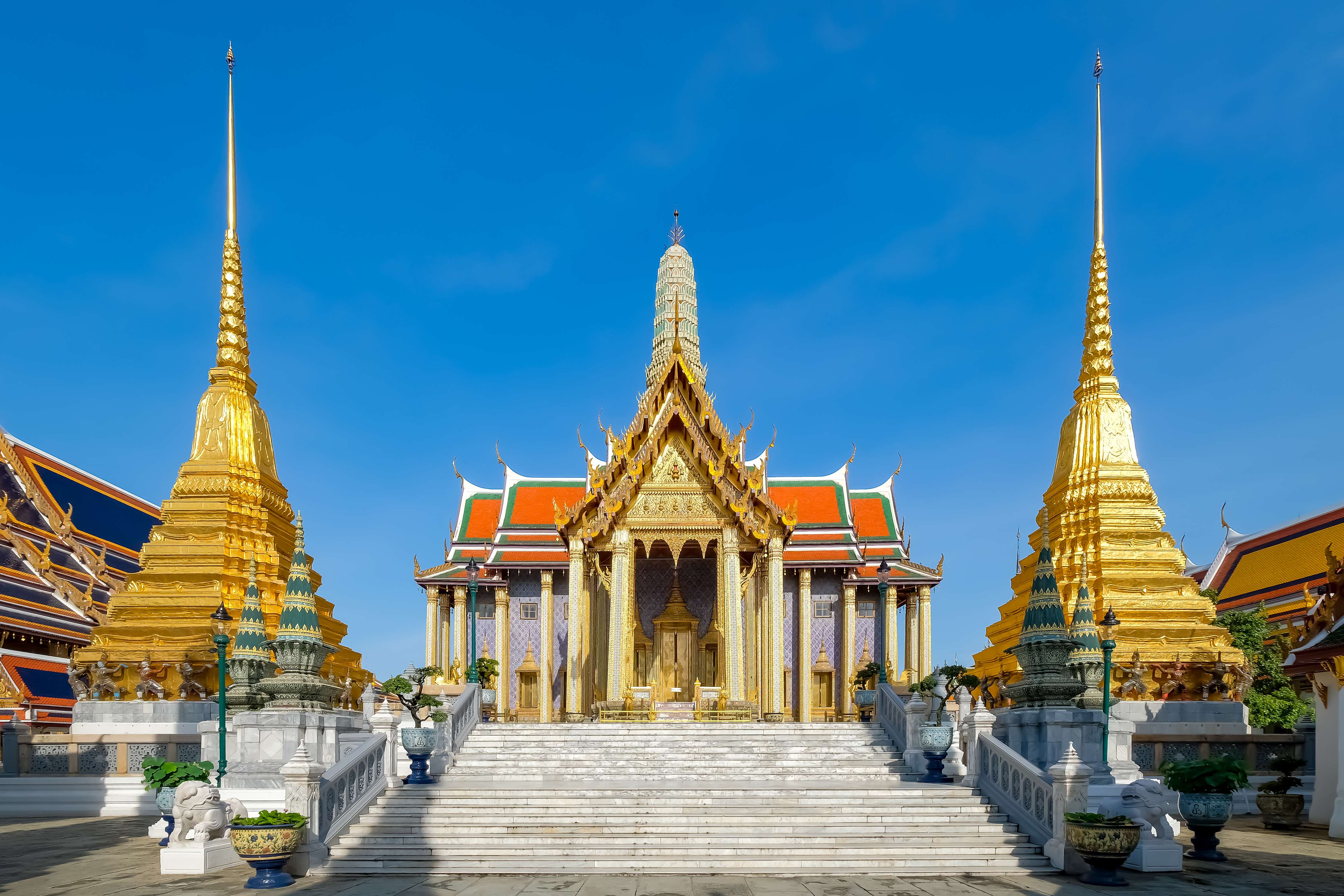 Temple of the Emerald Buddha (Wat Phra Kaew)