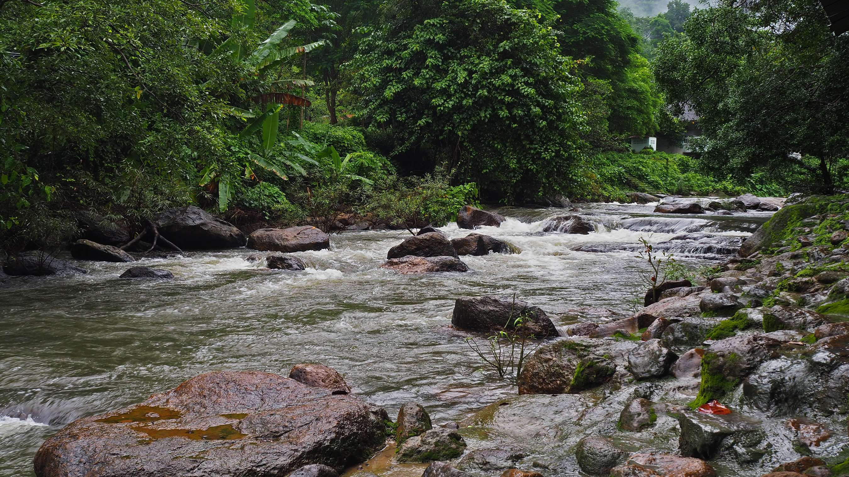 Wang Takhrai Waterfall