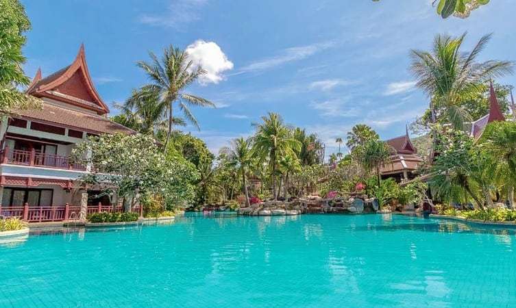 Thavorn Palm Beach Resort