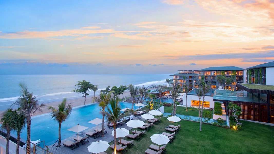 Dine at Seminyak Beach