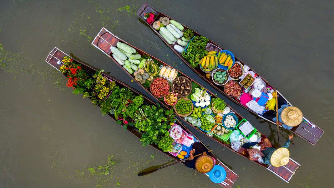  Damnoen Saduak Floating Market