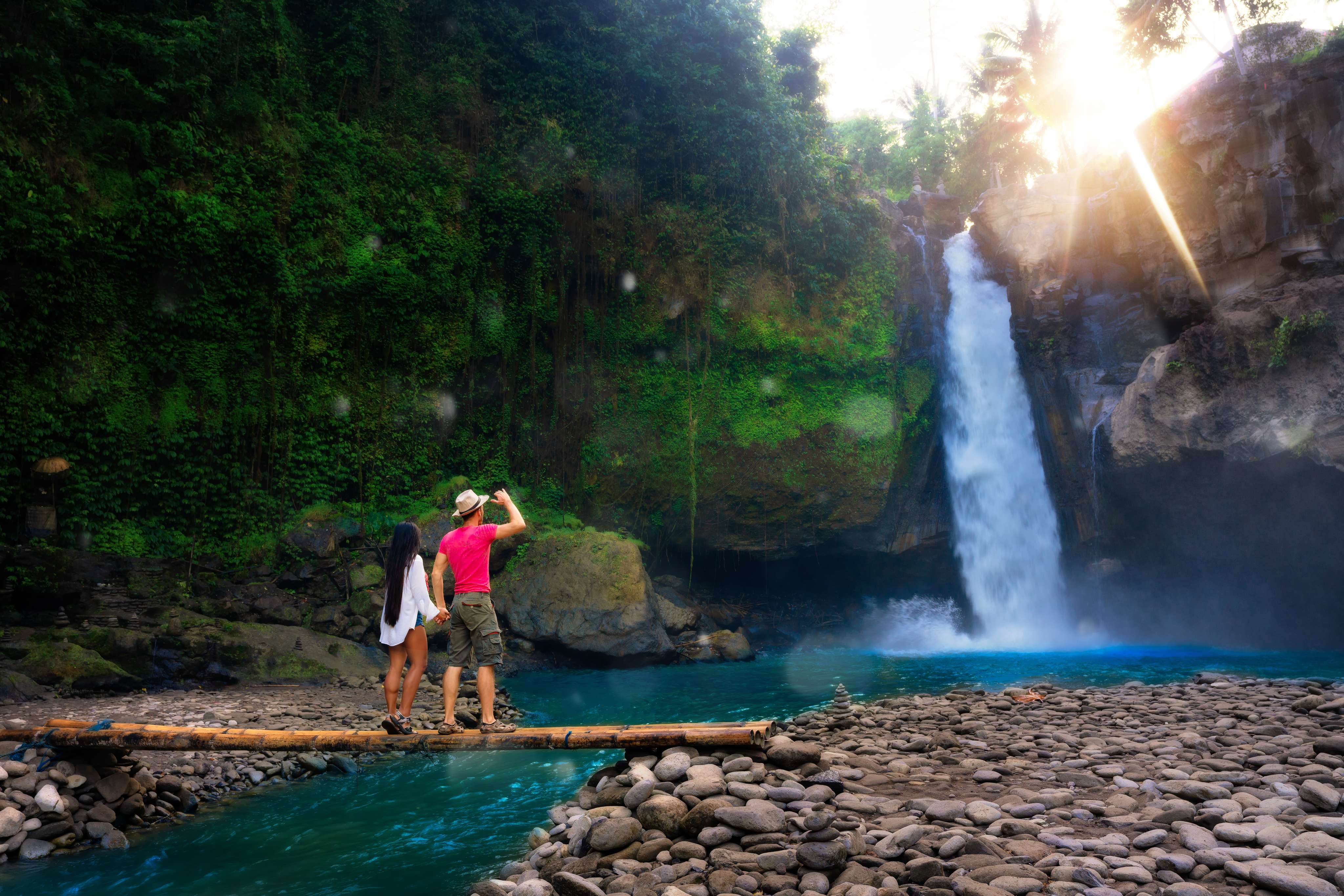  Witness the Beautiful Tegenungan  Waterfall