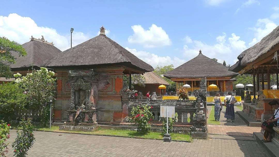 Visit Batuan Village