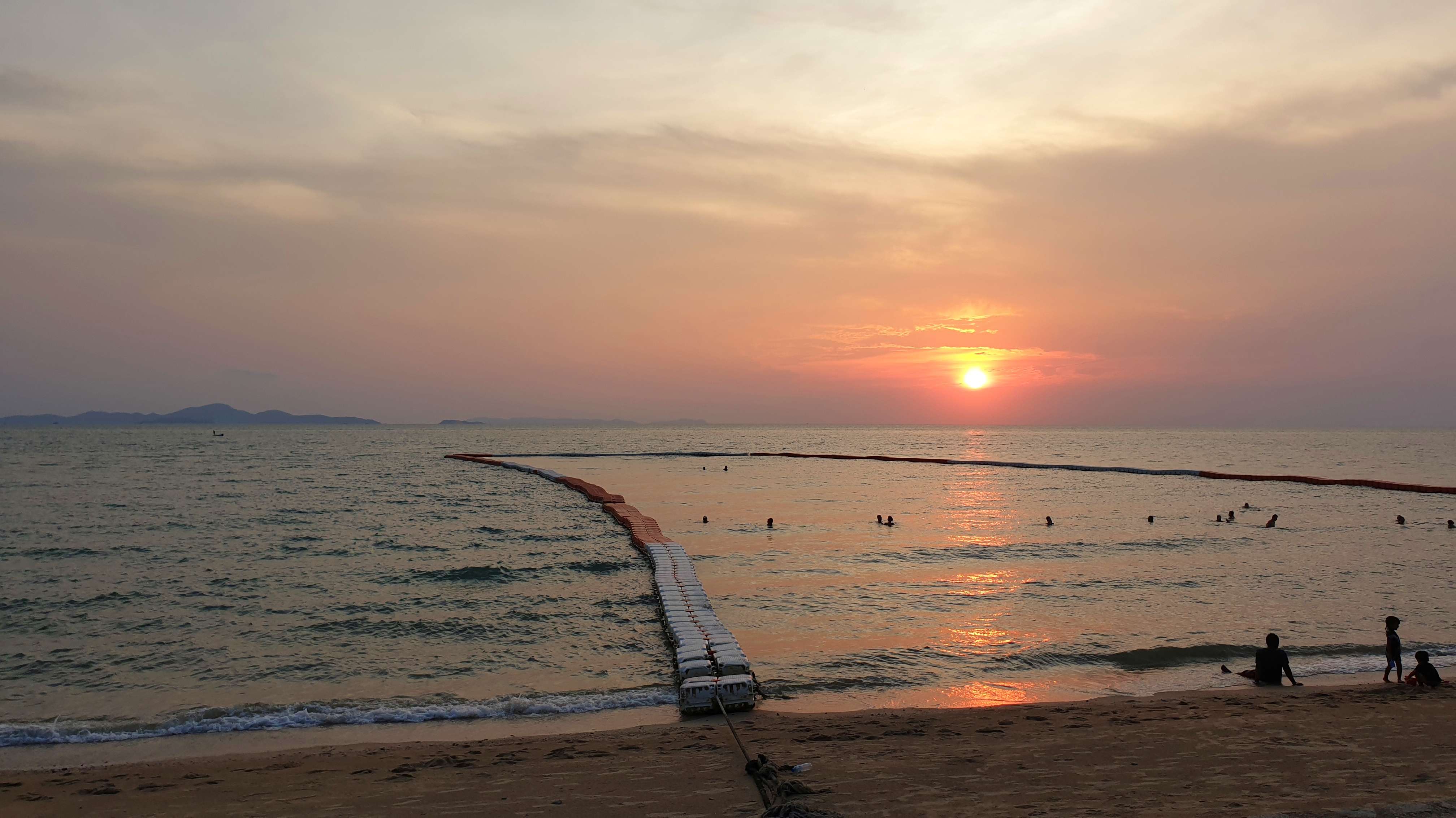 10 Beaches Near Pattaya You Must Visit For A Peaceful Holiday!