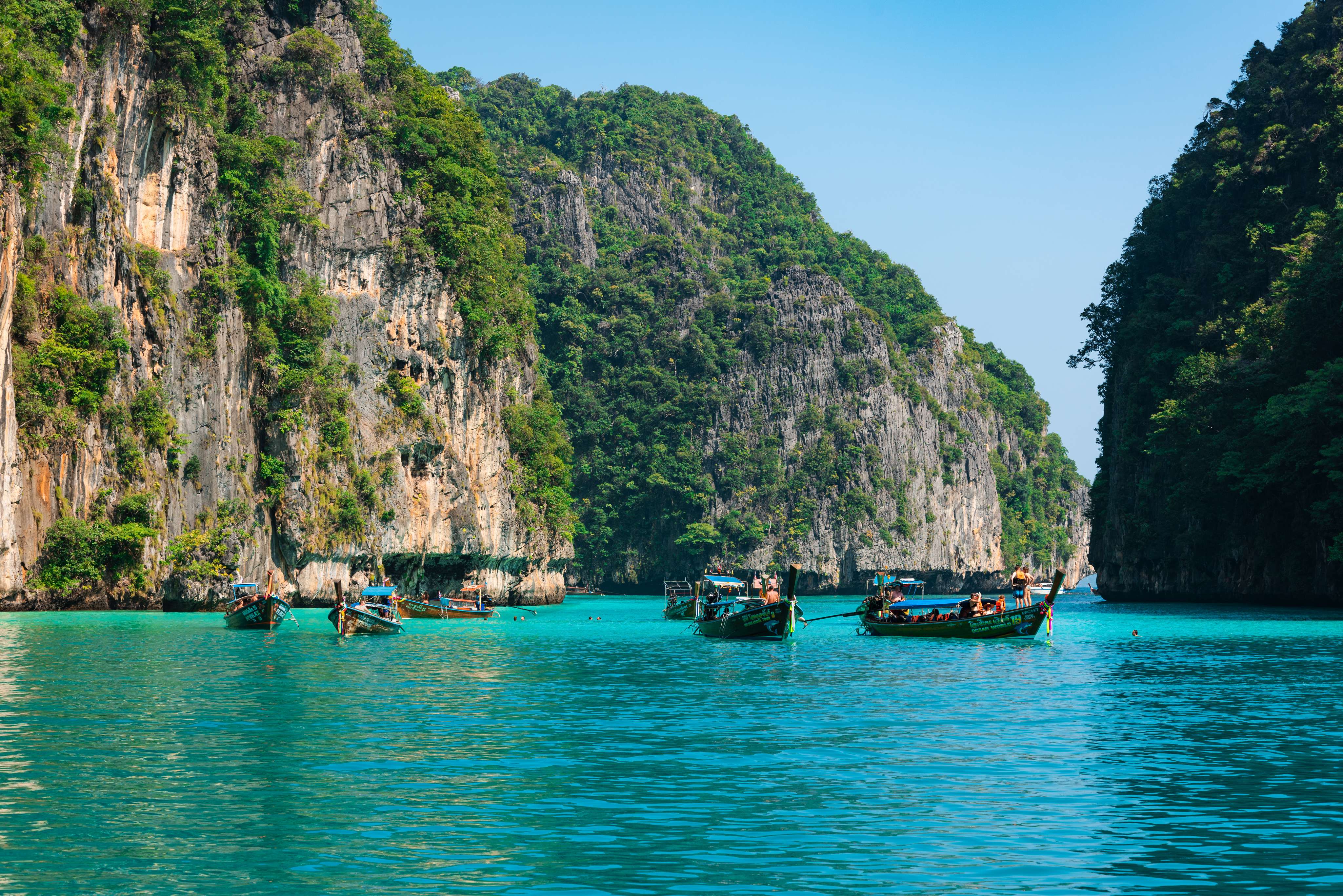  Krabi to Phi Phi Day Tour by Speedboat