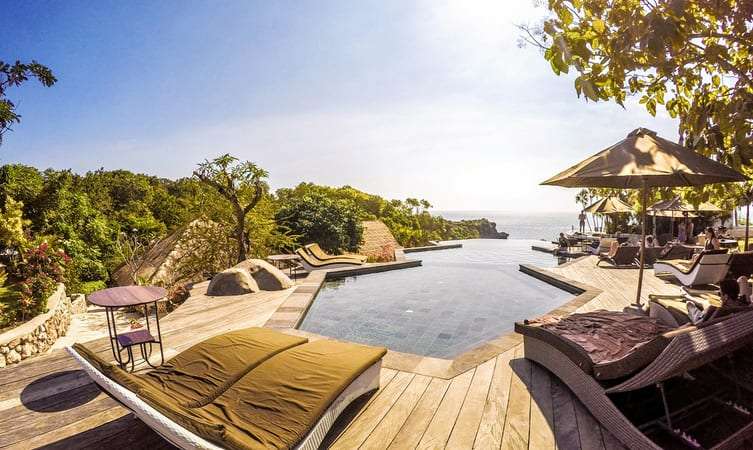 Have a Relaxing Spa Therapy