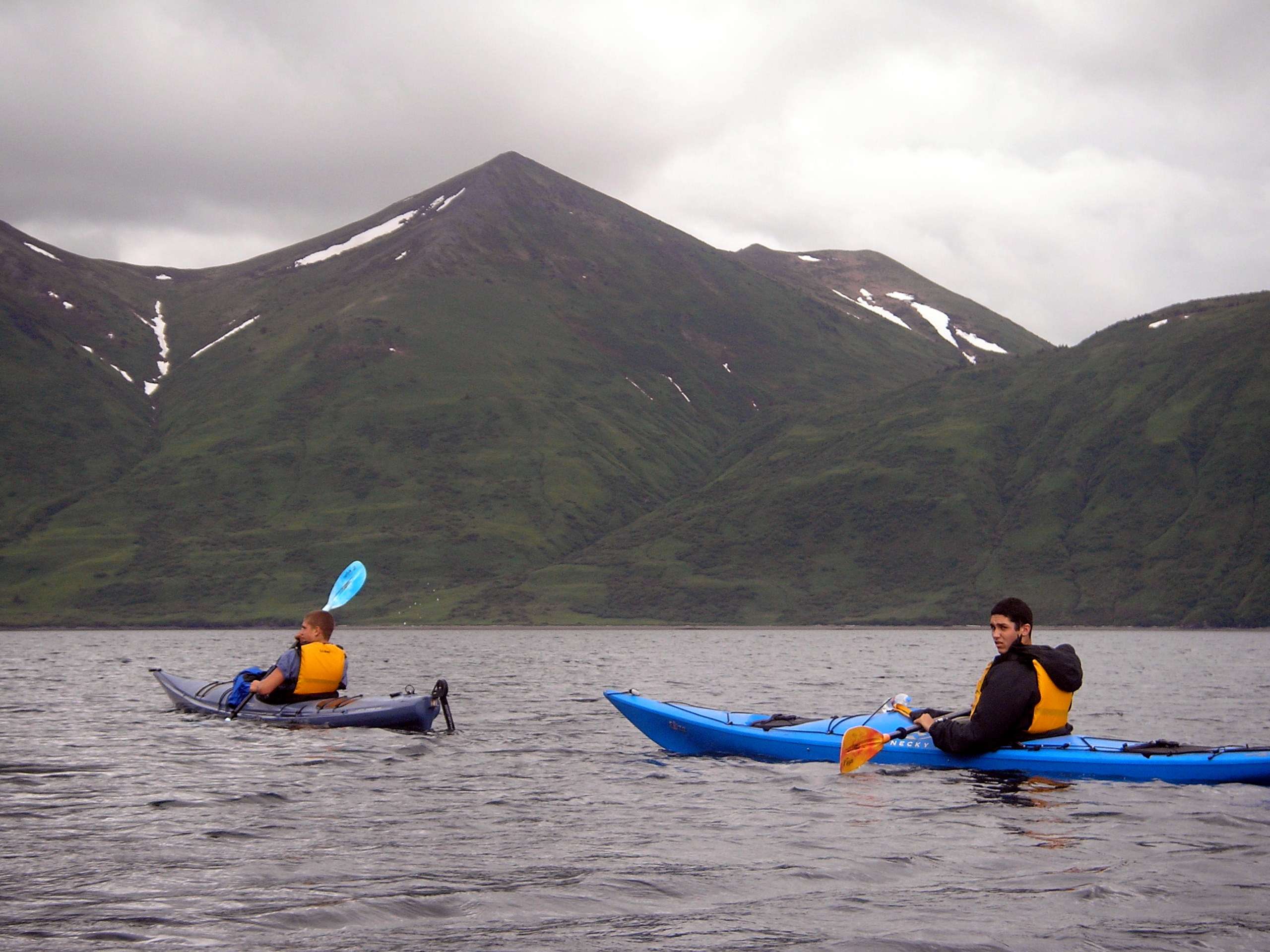 Enjoy Kayaking and Longtail Boats