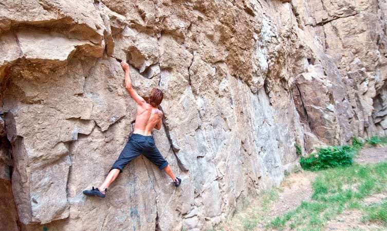Rock Climbing in Tonsai