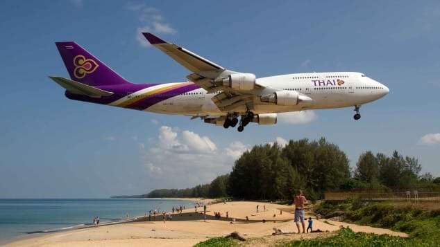 Plane Spotting on Mai Khao