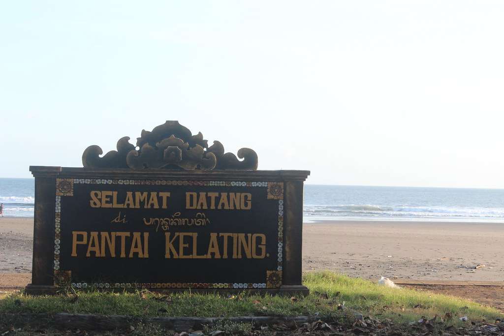 Pantai Kelating