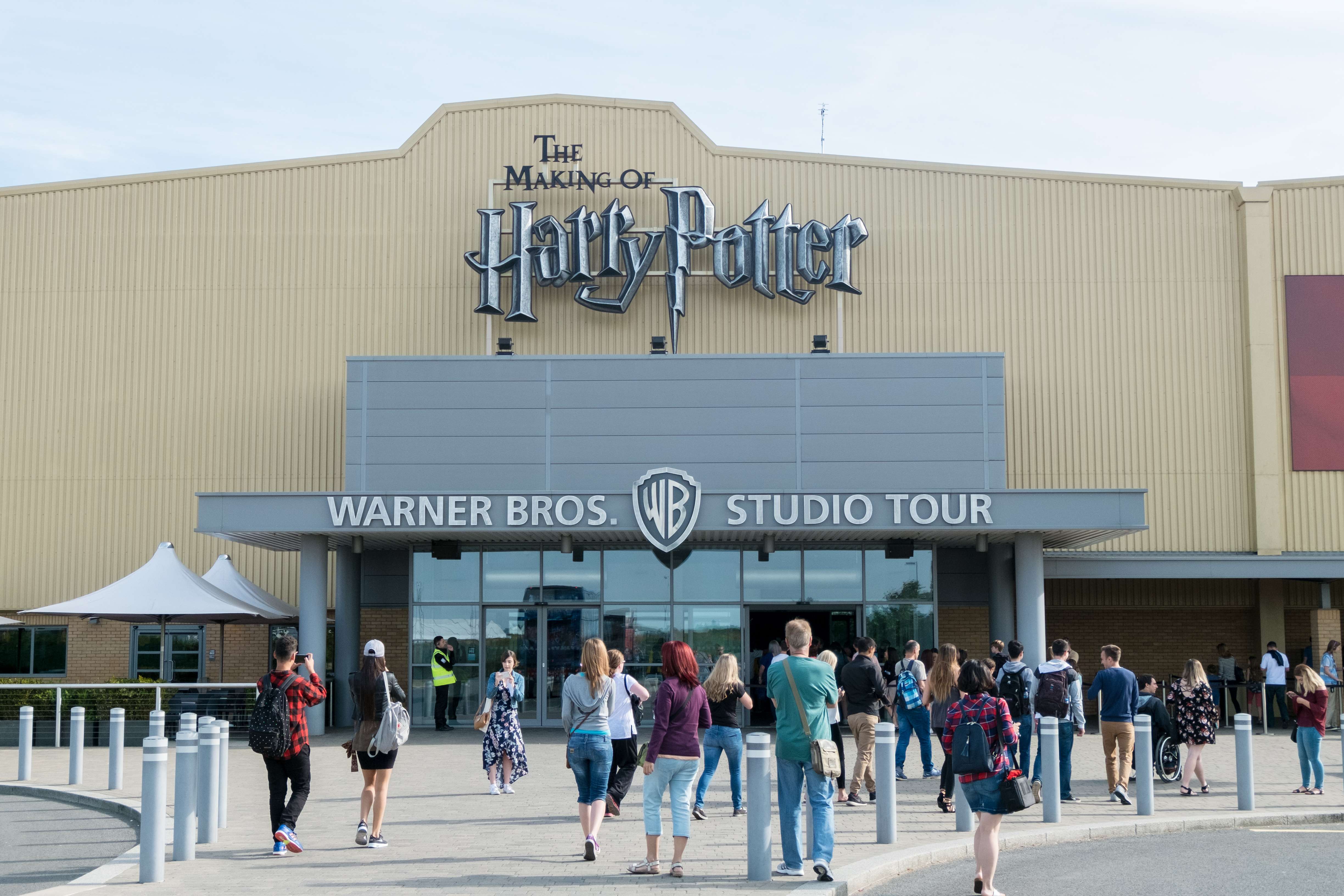 Warner Bros. Studio Tour London – The Making of Harry Potter