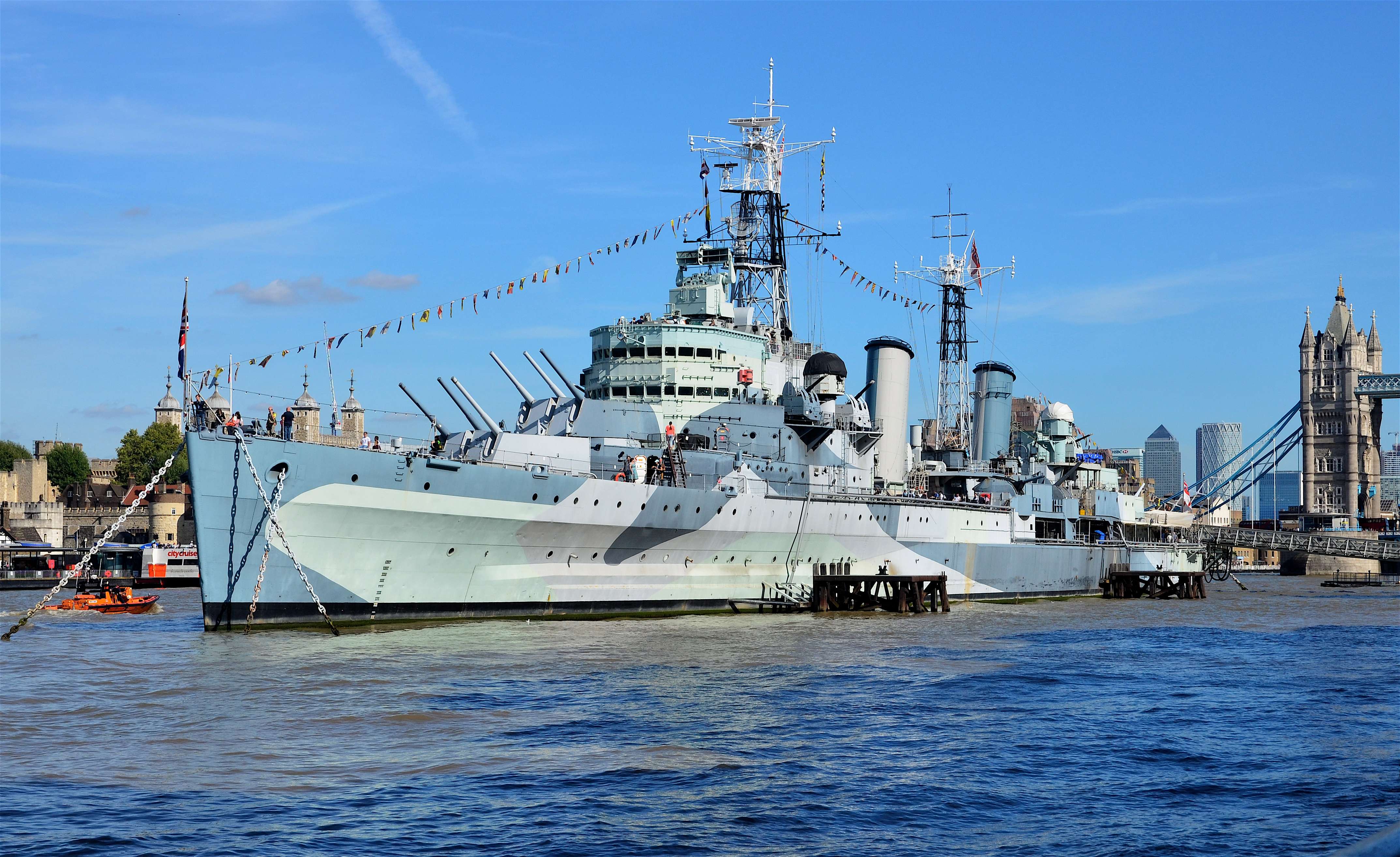  Pay A Visit To HMS Belfast
