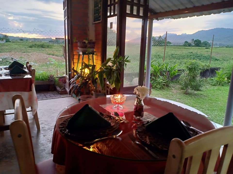 Fill Your Tummies at Pia's The Padi