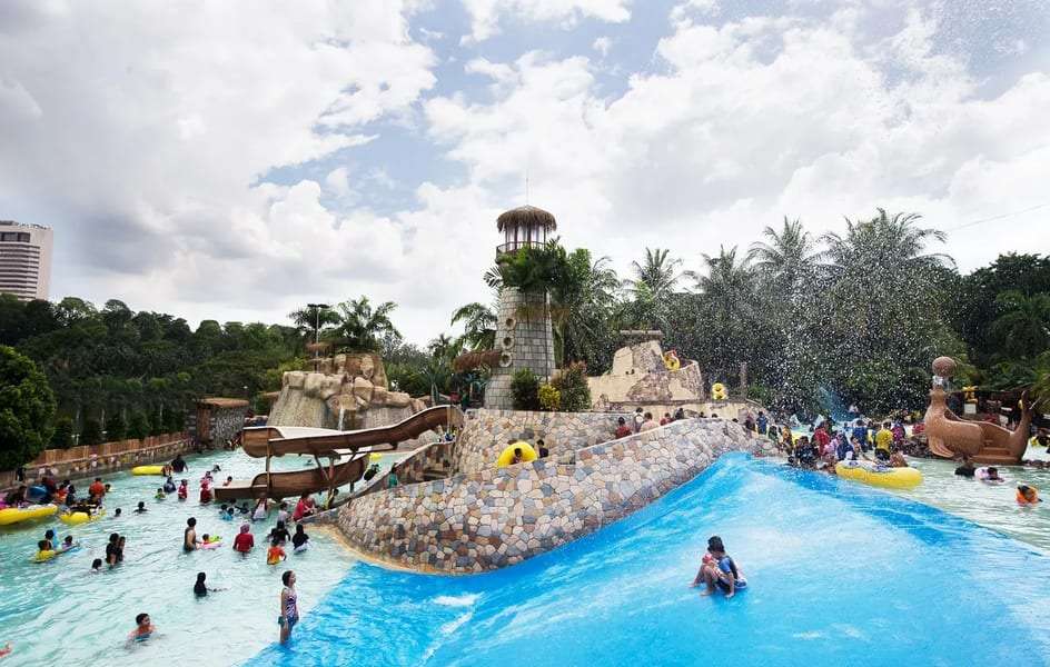 Wet World Water Park Shah Alam