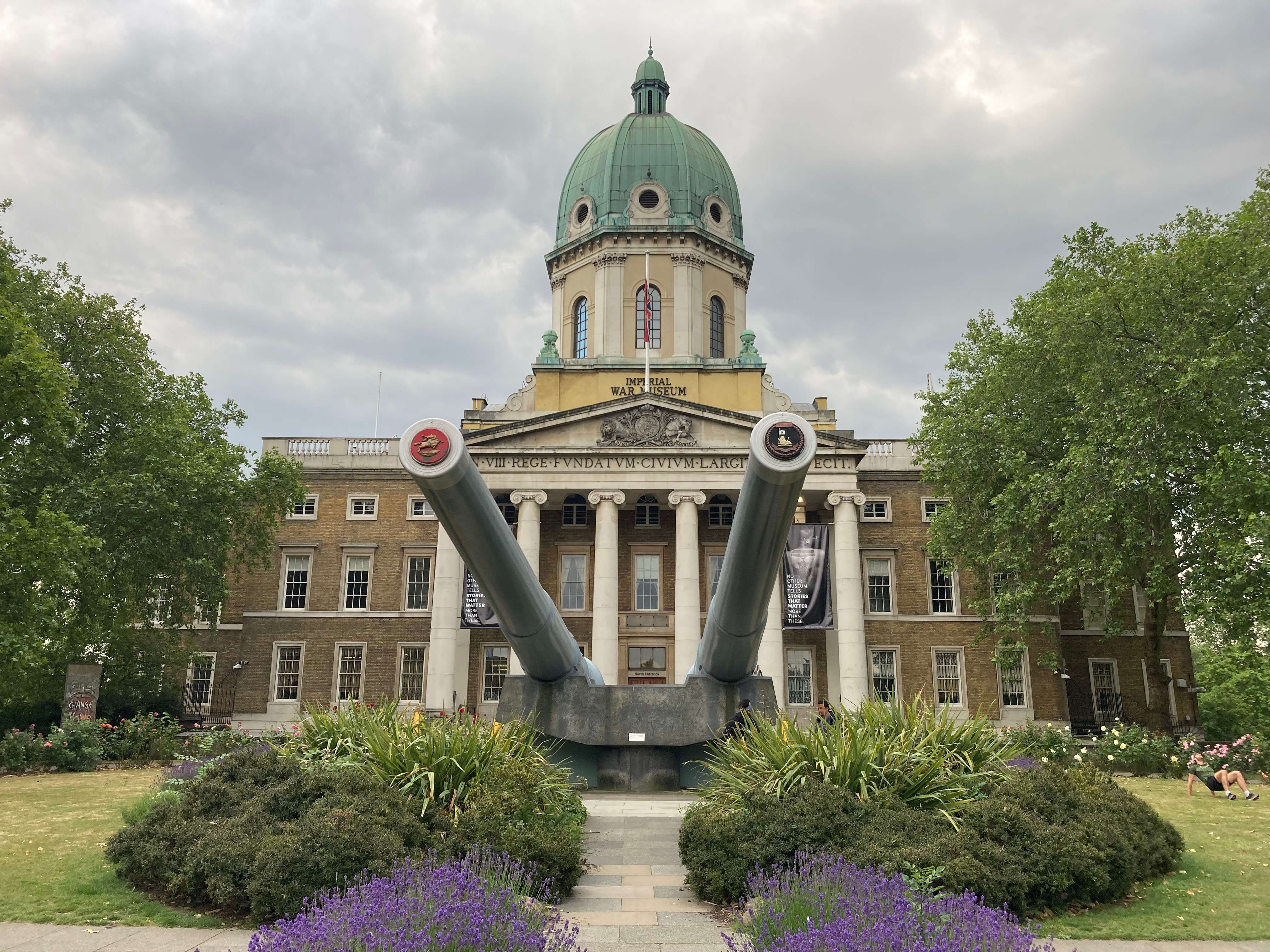Take A Tour At Imperial War Museum