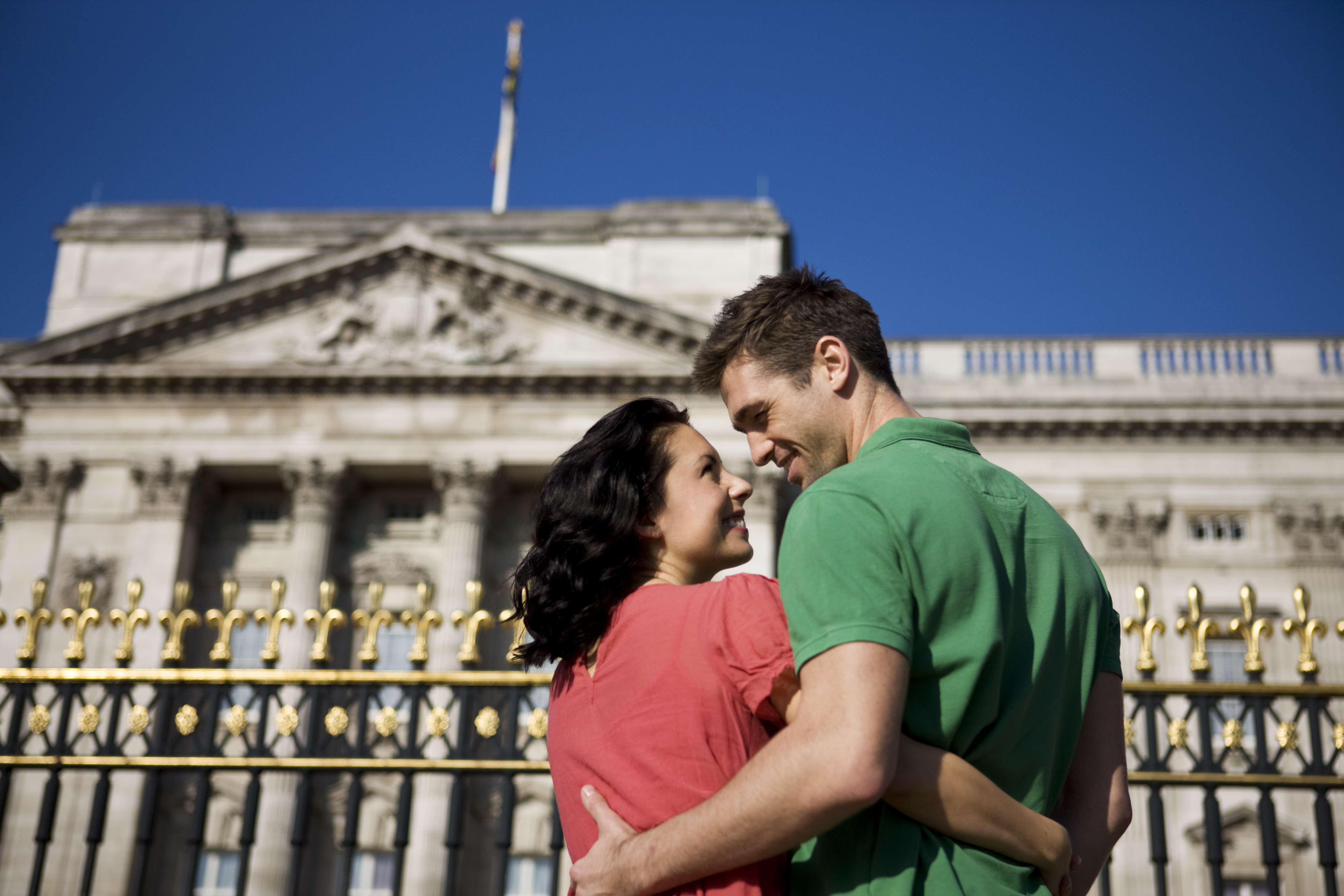 Take The Buckingham Palace Tour