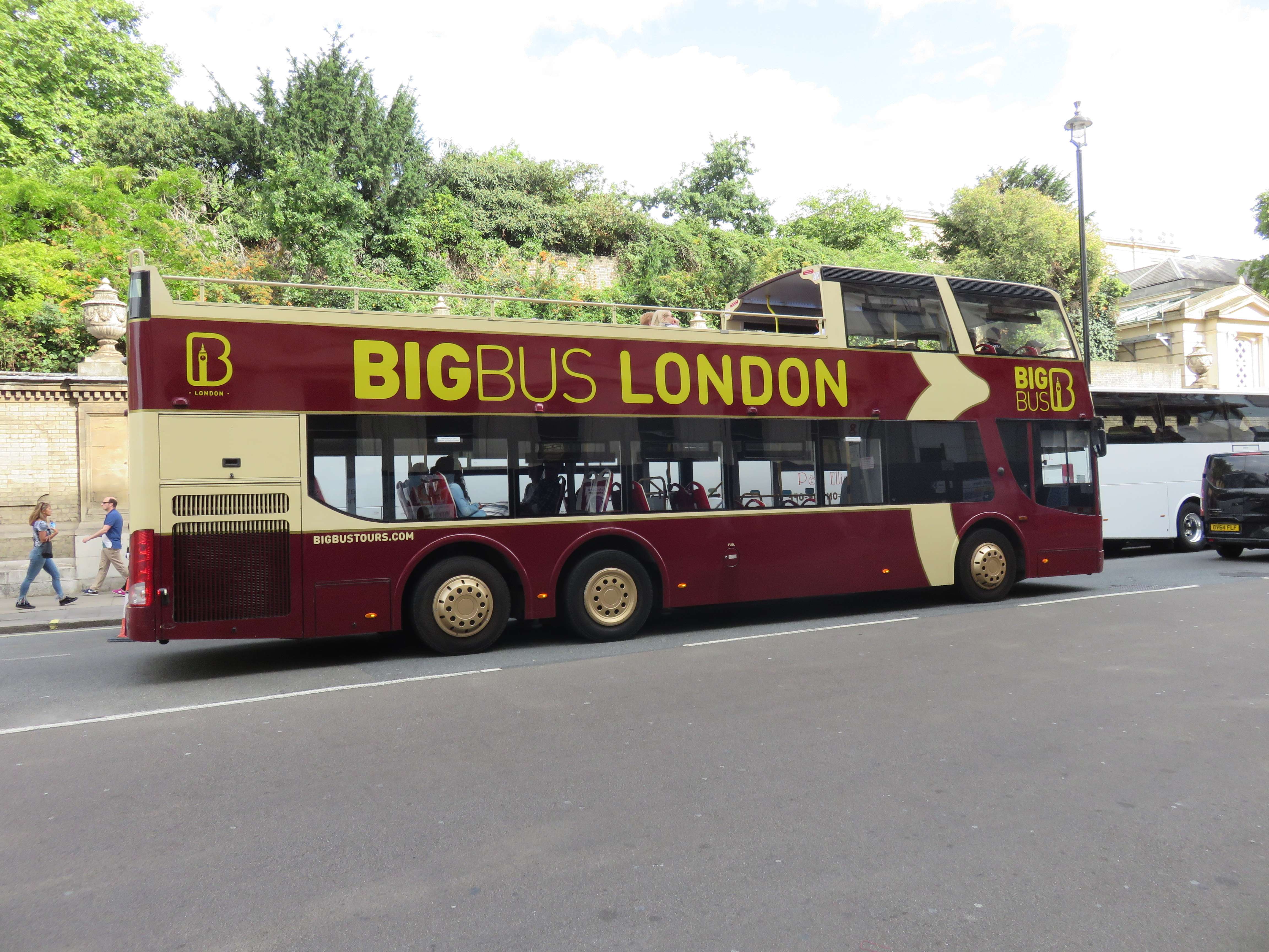  Take The London Hop On Hop Off Bus Tour