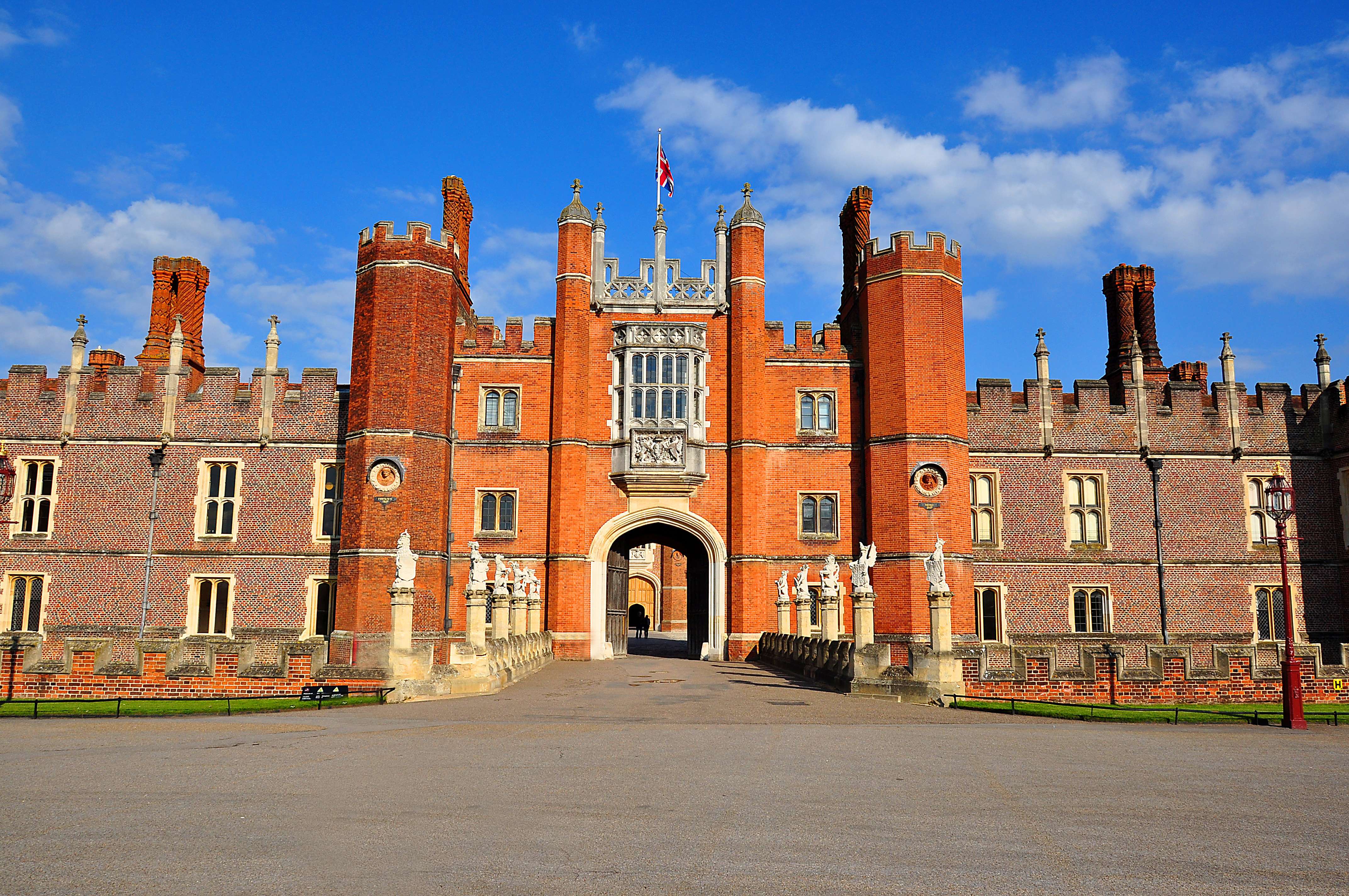 Hampton Court Palace