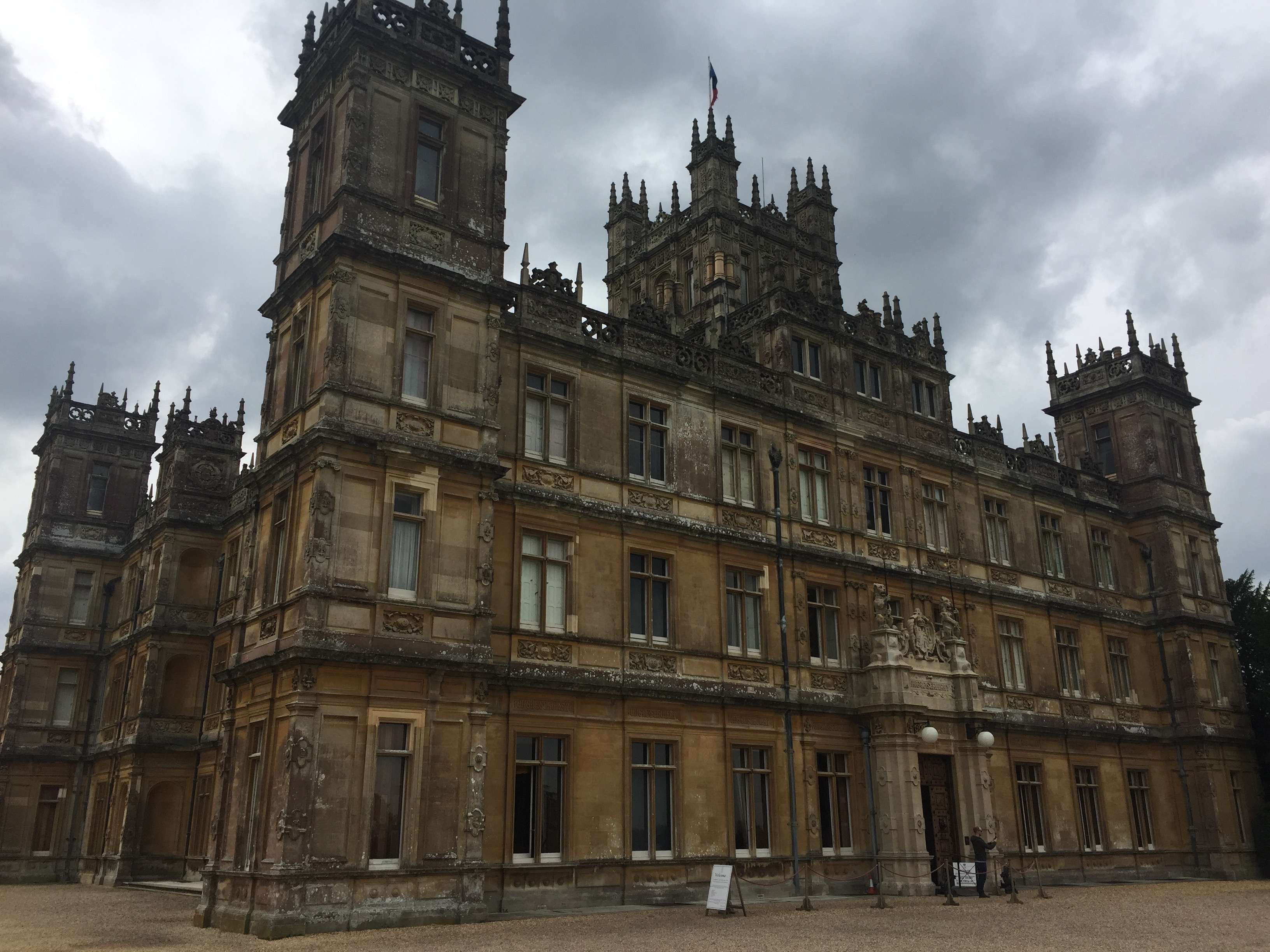 Highclere Castle & Downton Abbey Sites