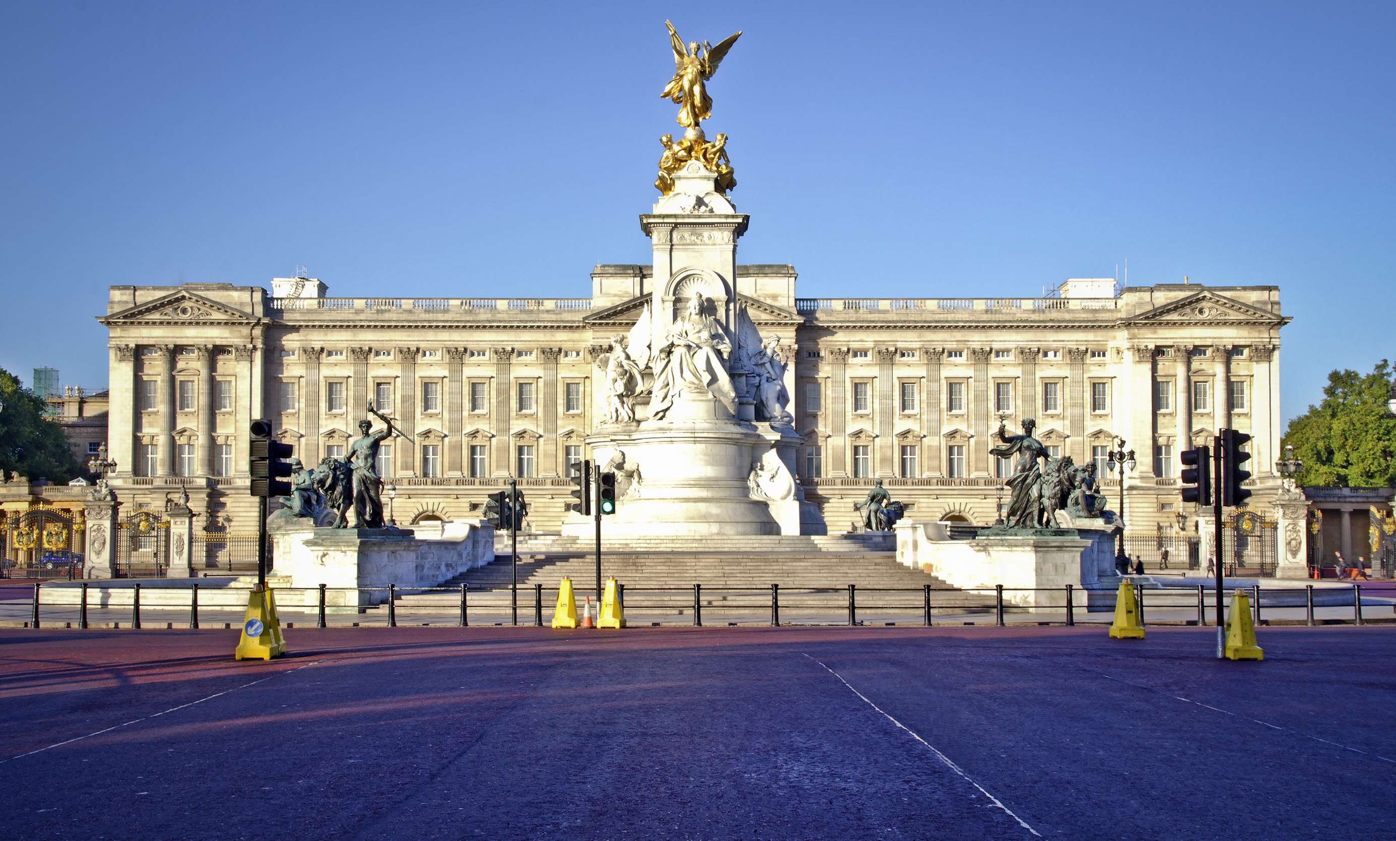 Know The History Of Buckingham Palace