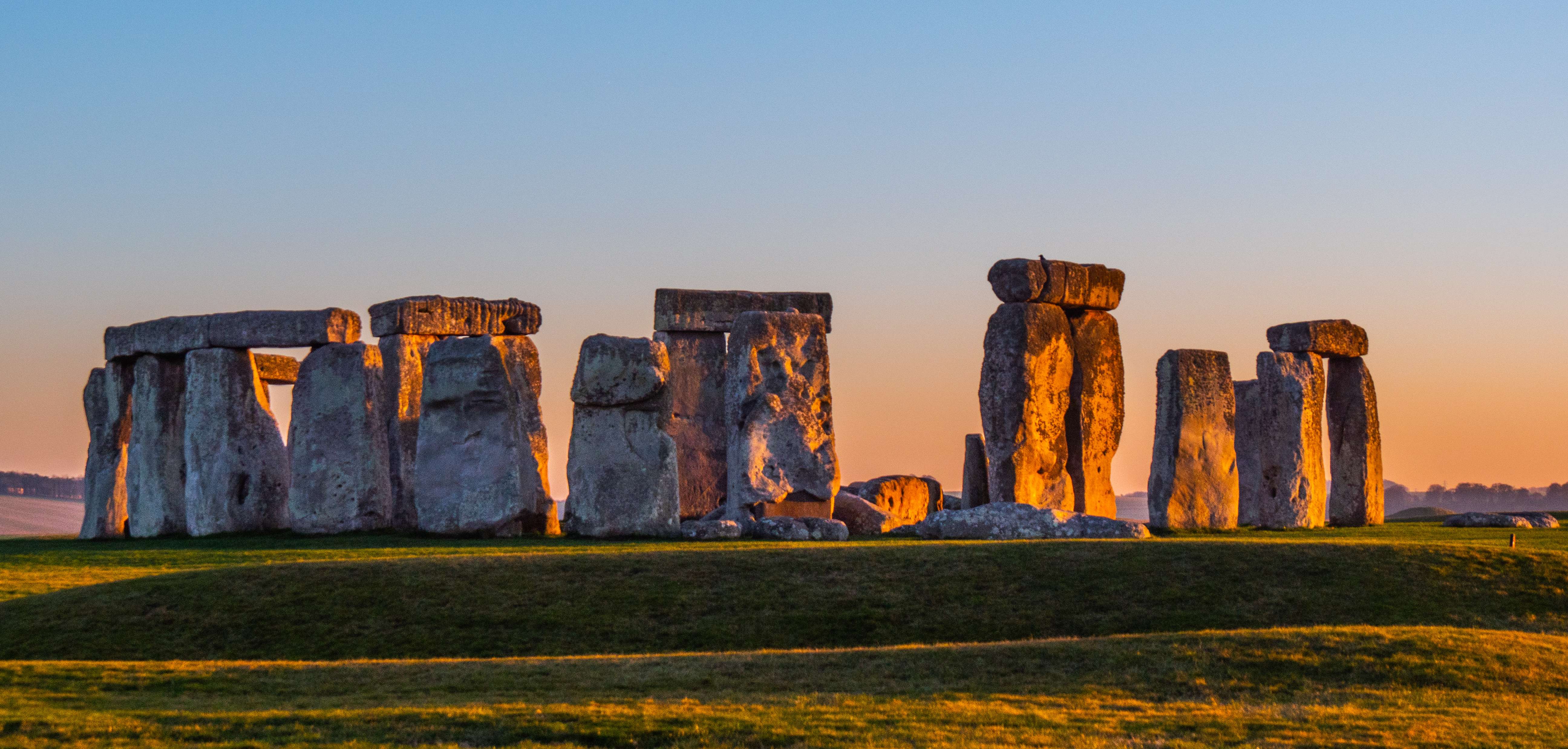 Explore Stonehenge
