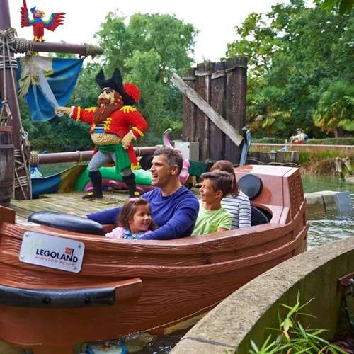 Pirate Falls: Treasure Quest 