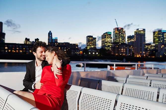 Take A Hop On Hop Off River Thames Cruise