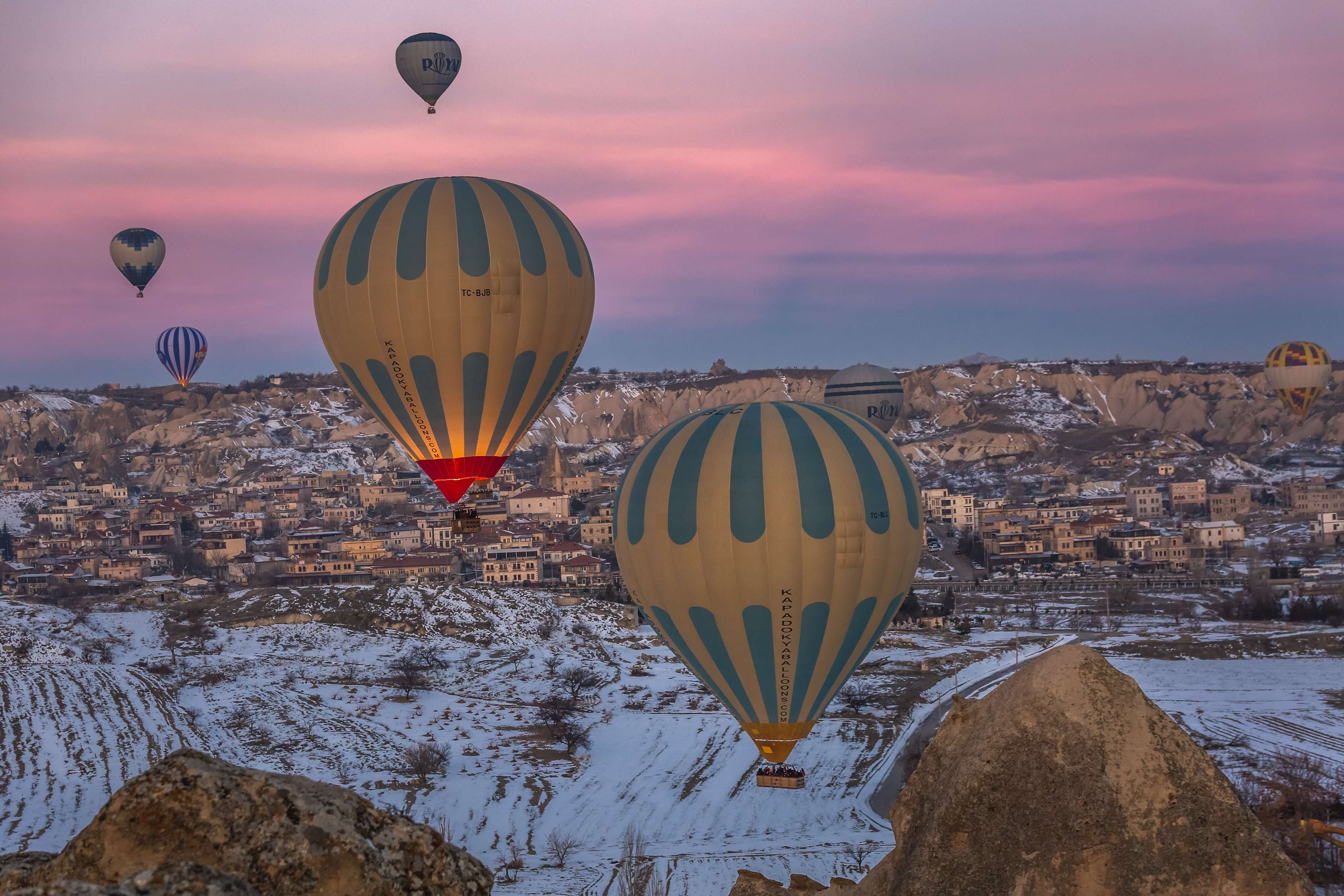 Advantages to Book Hot Air Balloon in Winters in Cappadocia