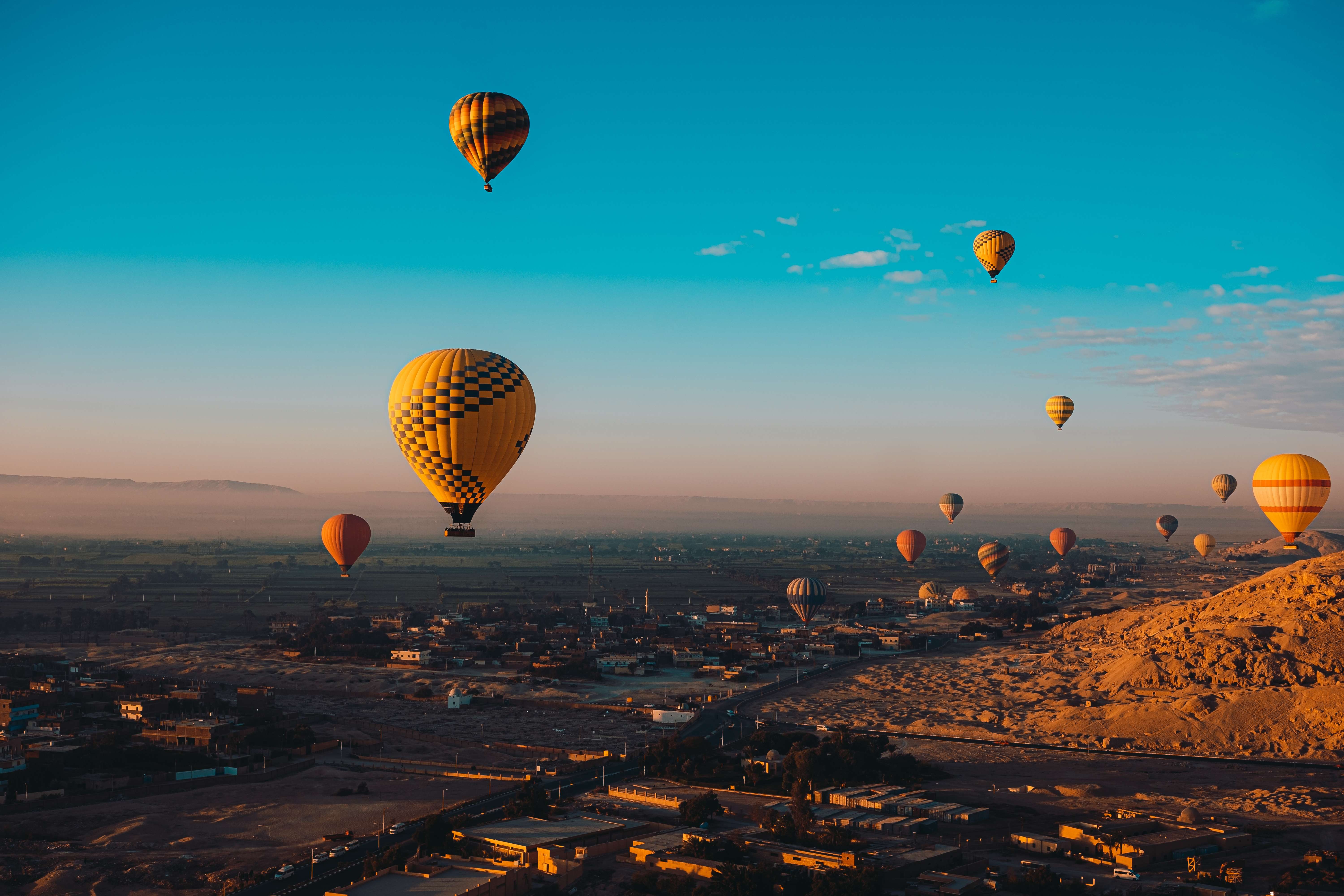 1-hour Hot Air Balloon Flight Over the Fairy Chimneys in Cappadocia