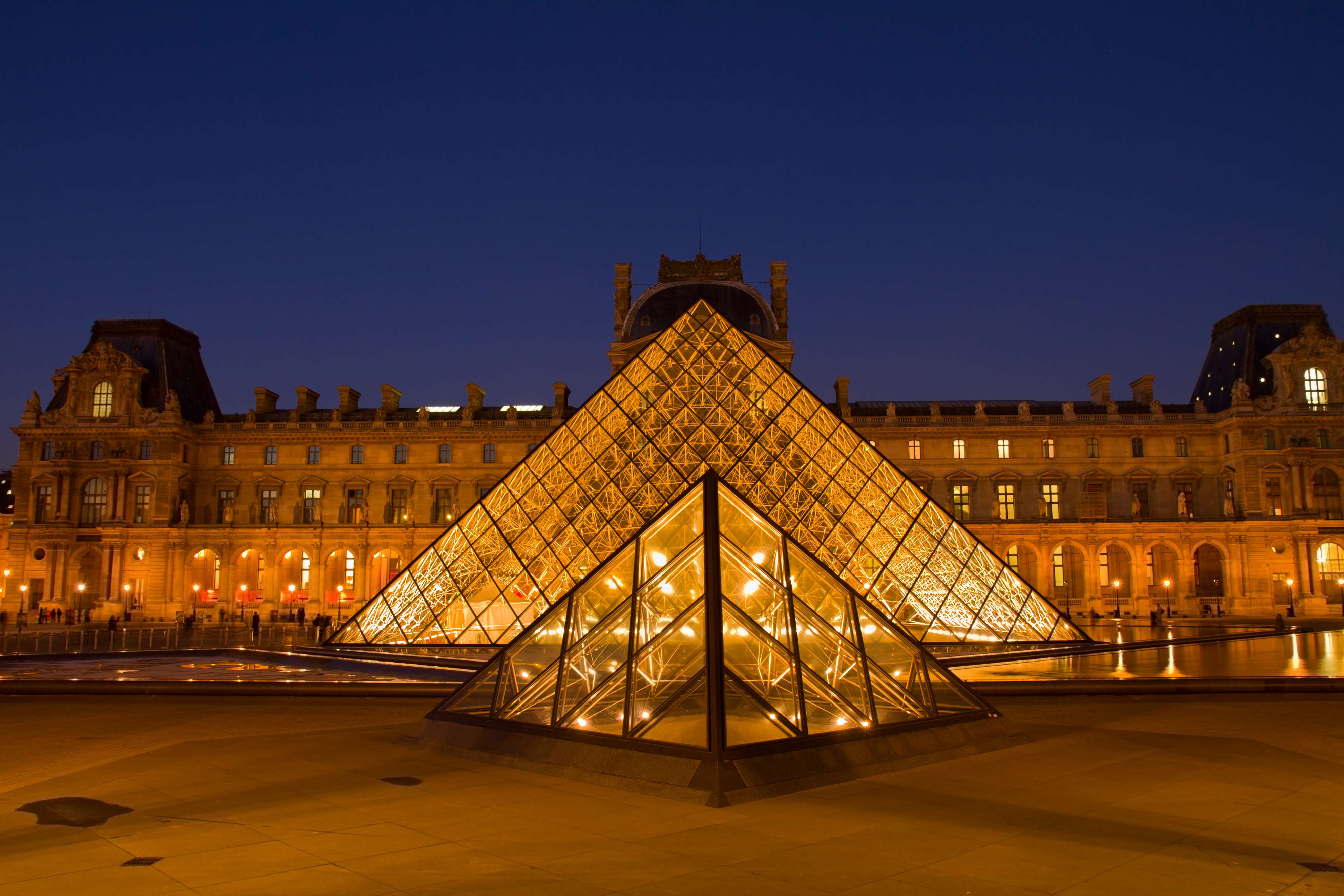 Visit The Louvre Museum