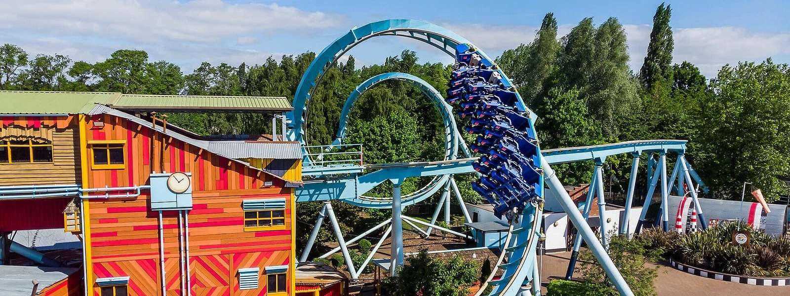 Enjoy Rides at Drayton Manor Theme Park