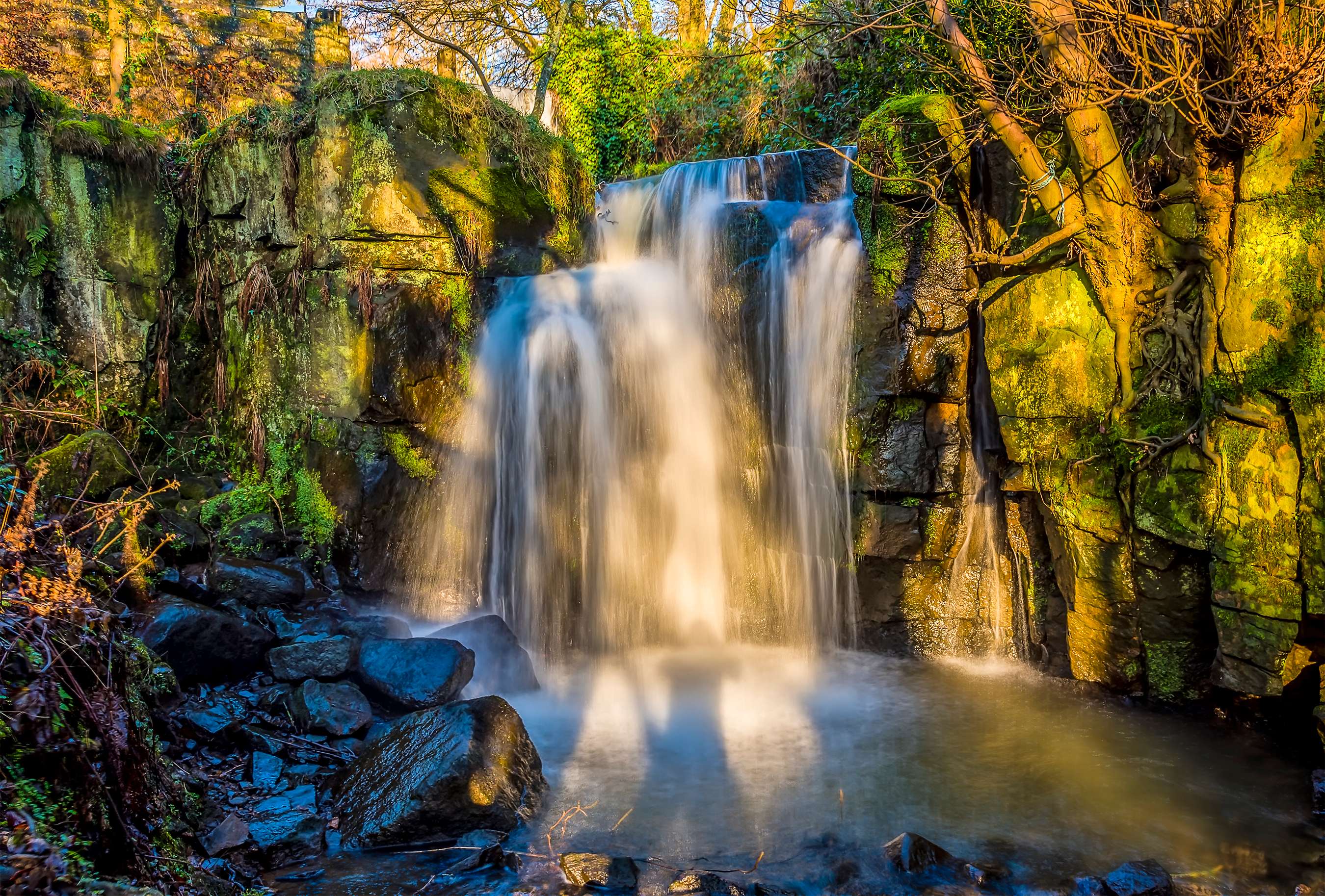 Explore Lumsdale Valley