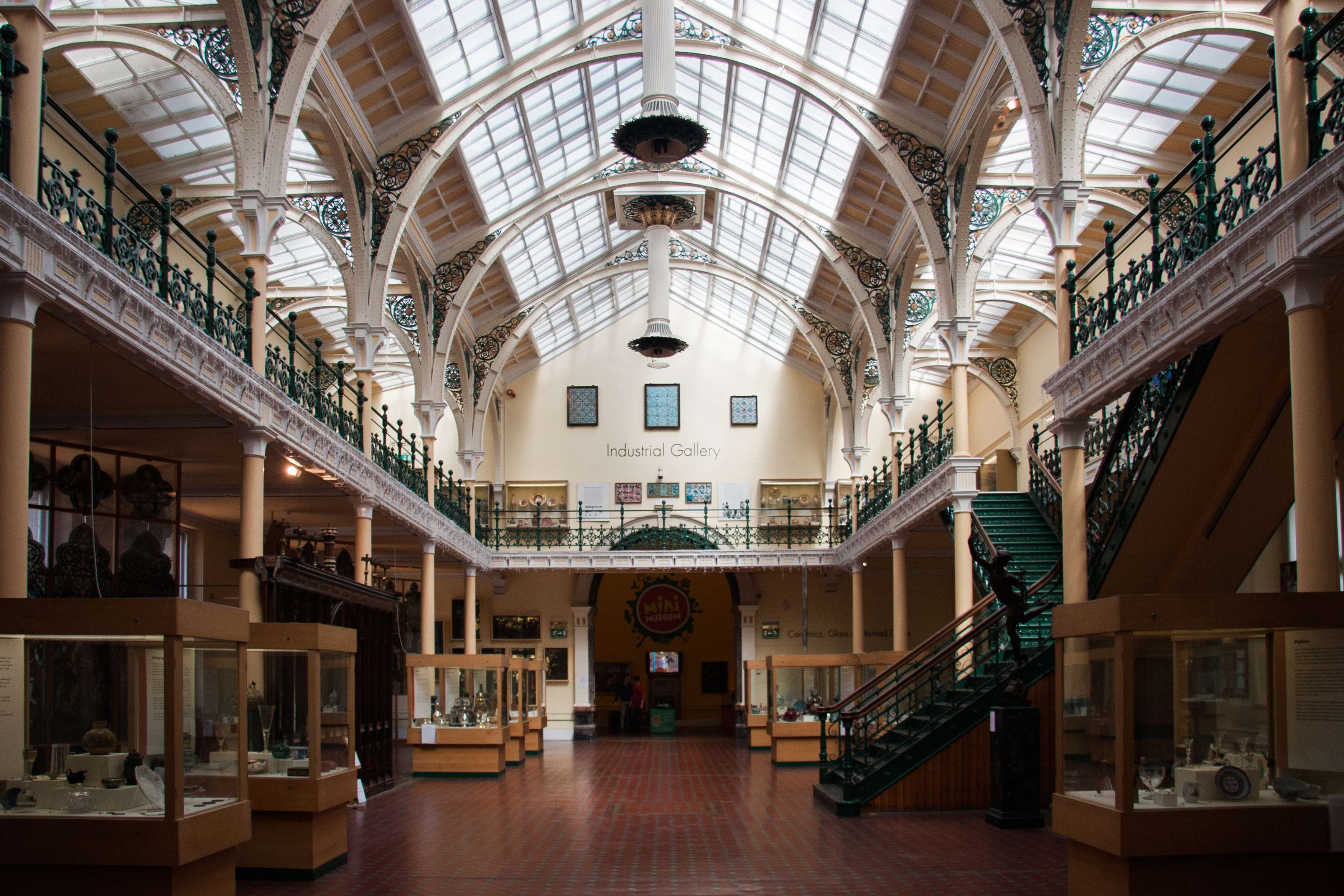Discover the Birmingham Museum And Art Gallery
