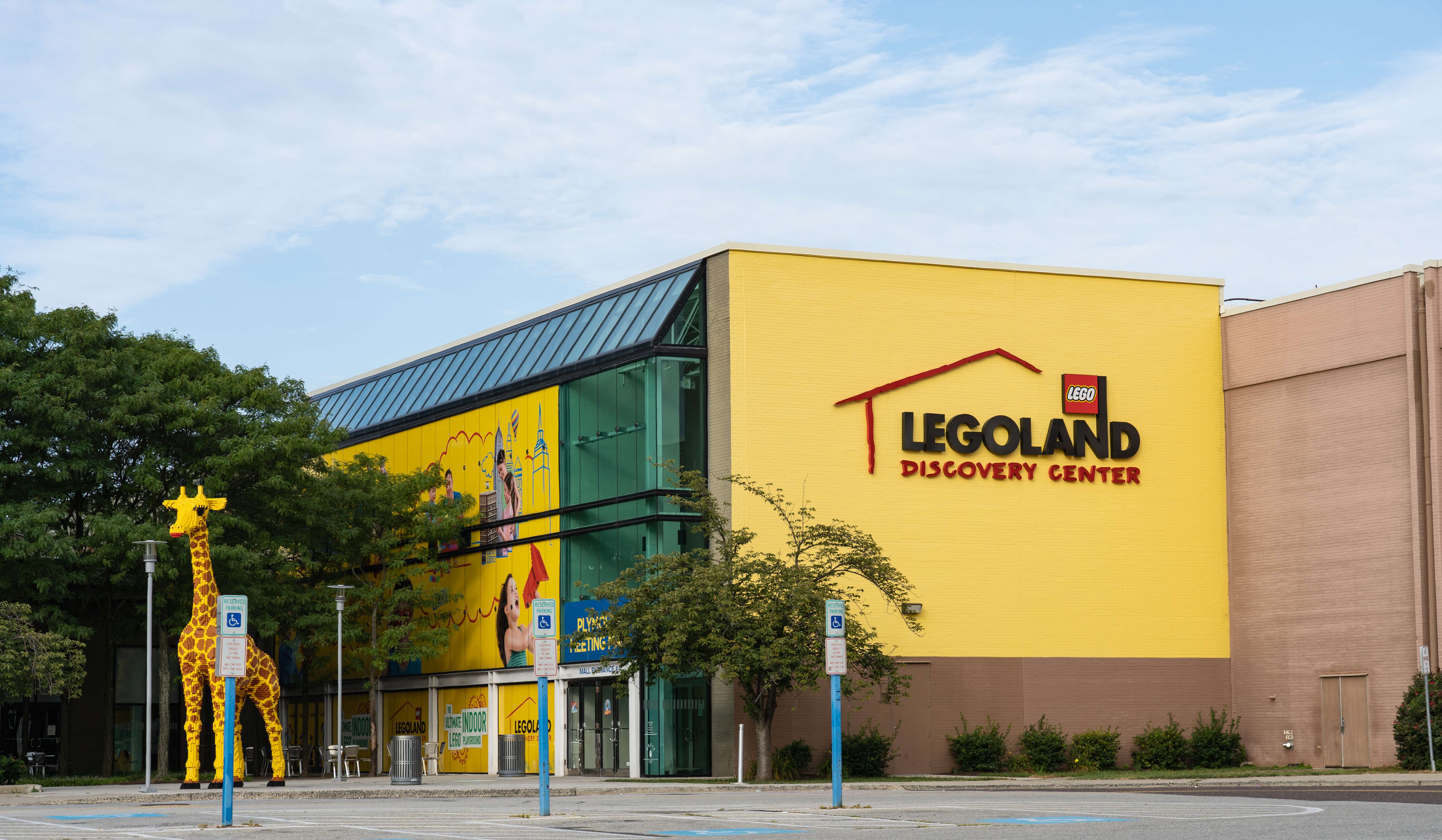 Tour At Legoland Discovery Centre