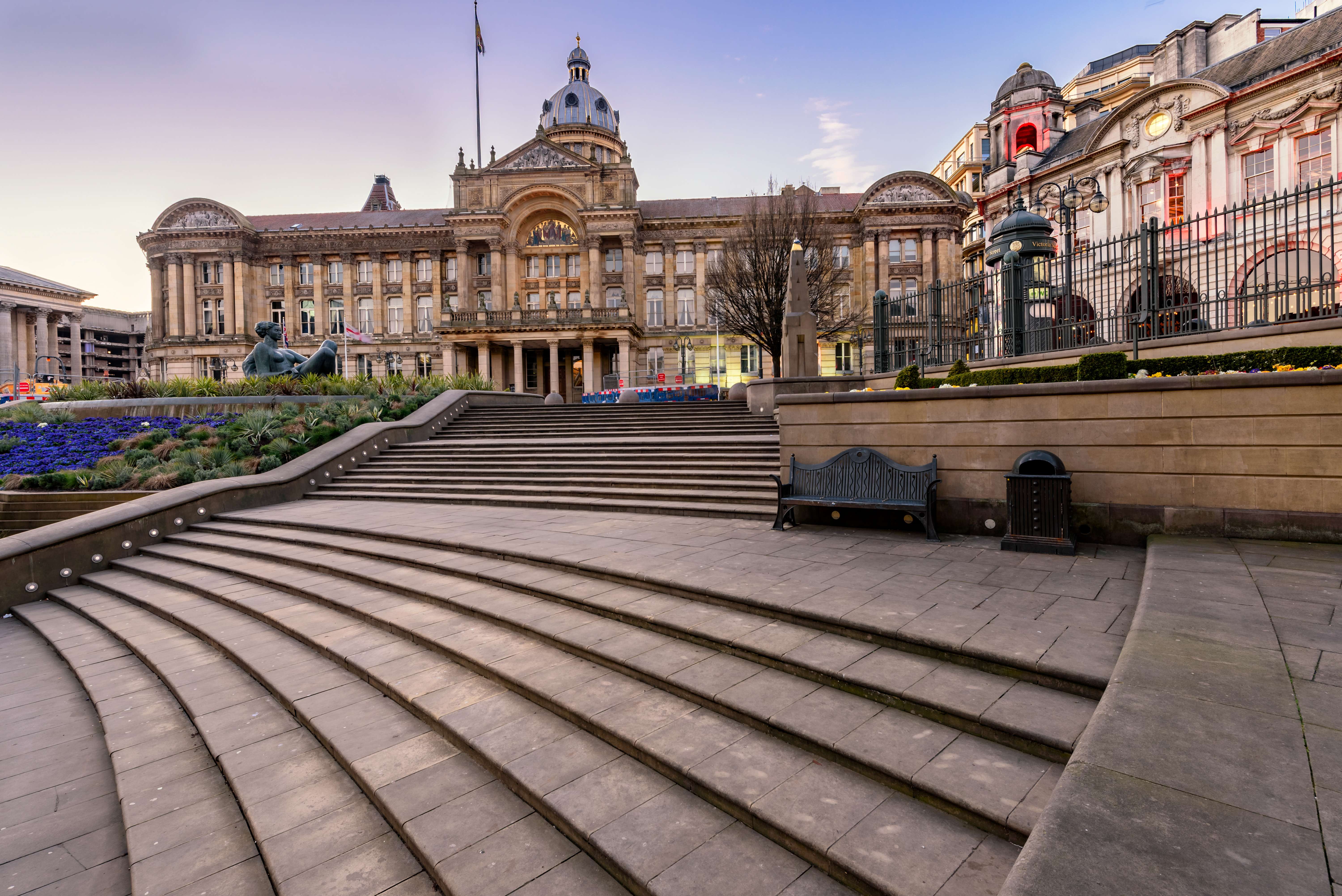 10 Things To Do In Birmingham For Couples For A Fun Holiday !