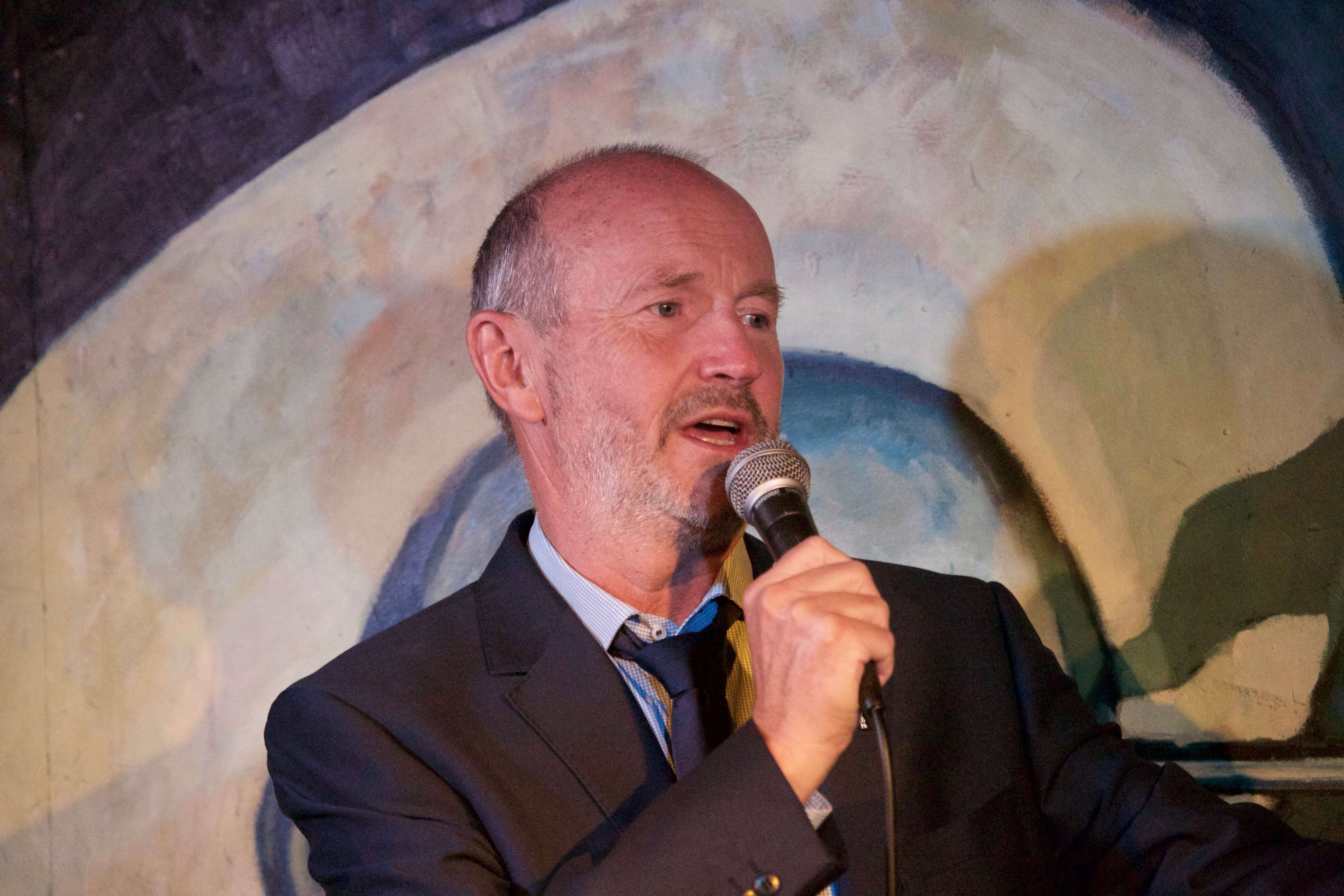 Watch A Show At The Stand-Up Comedy Club